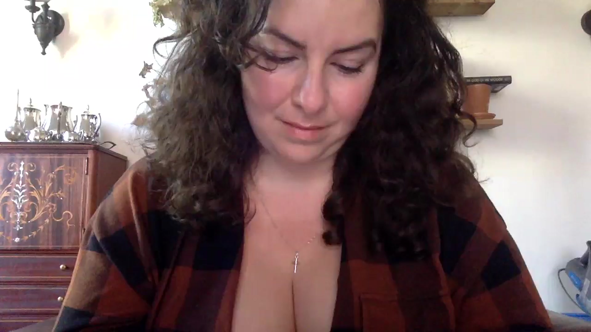 Gallery image thumbnail from EmilyHart's myfreecams stream on, 10/24/2025, 18:15 image 13 of 20