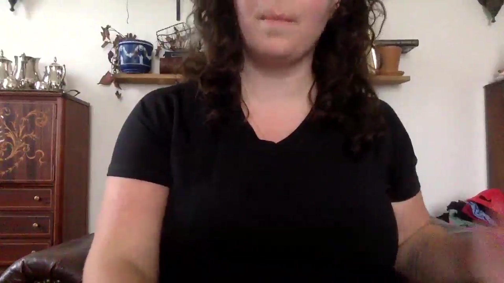 Gallery image thumbnail from EmilyHart's myfreecams stream on, 10/30/2025, 18:06 image 3 of 20