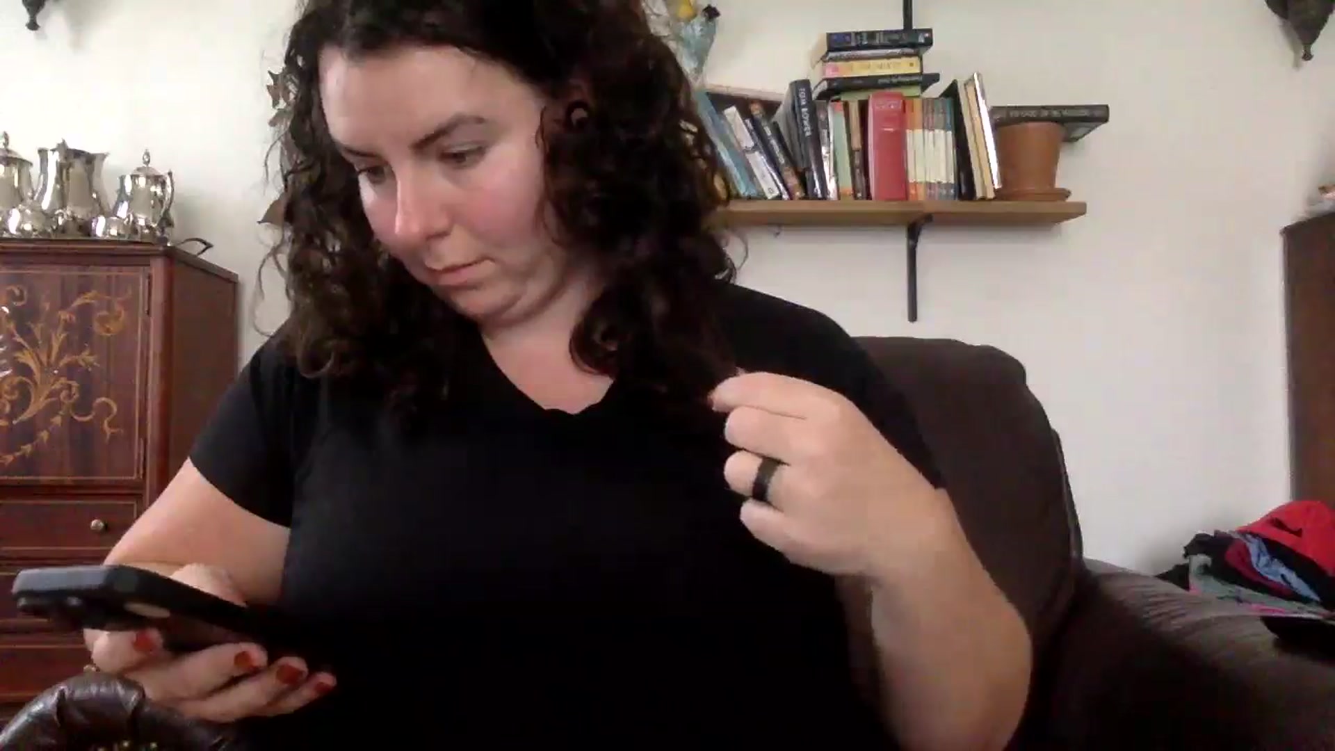 Gallery image thumbnail from EmilyHart's myfreecams stream on, 10/30/2025, 18:06 image 4 of 20