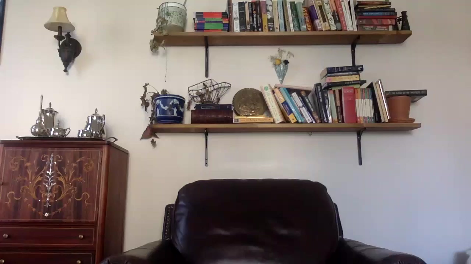 Gallery image thumbnail from EmilyHart's myfreecams stream on, 11/03/2025, 17:49 image 1 of 20