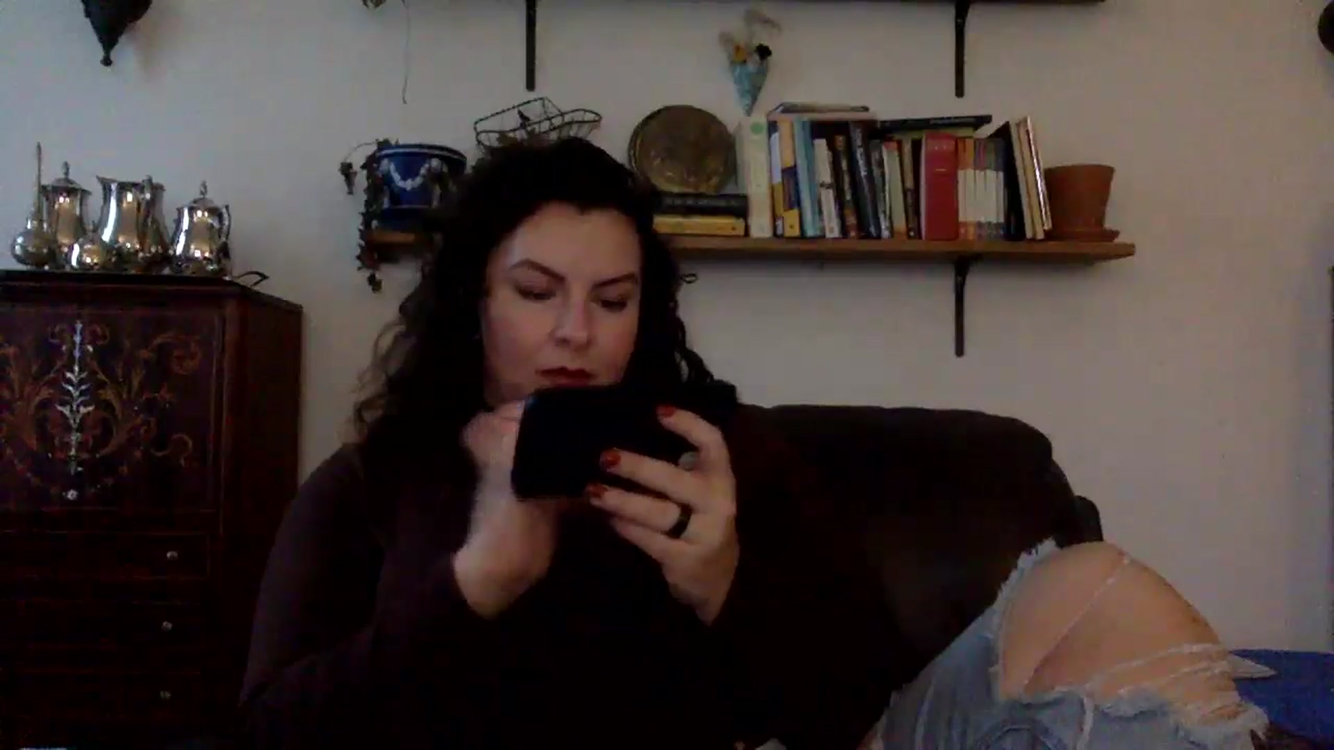 Gallery image thumbnail from EmilyHart's myfreecams stream on, 11/17/2025, 20:28 image 12 of 20