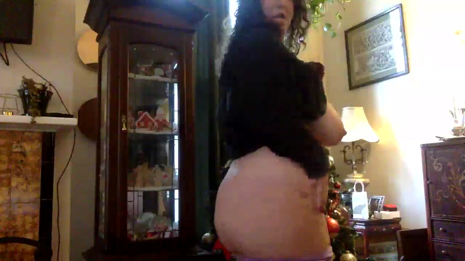Gallery image thumbnail from EmilyHart's myfreecams stream on, 12/19/2025, 18:34 image 10 of 20