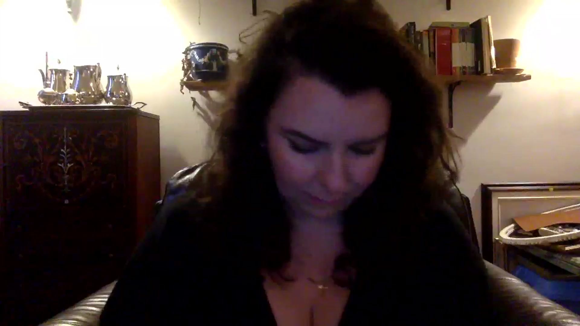 Gallery image thumbnail from EmilyHart's myfreecams stream on, 12/19/2025, 20:22 image 18 of 20