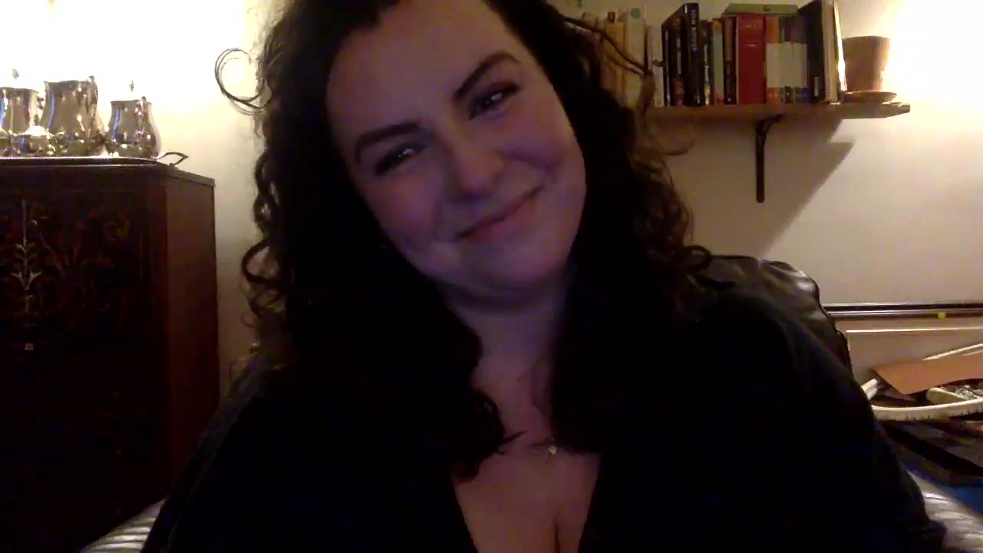 Gallery image thumbnail from EmilyHart's myfreecams stream on, 12/19/2025, 20:45 image 17 of 20