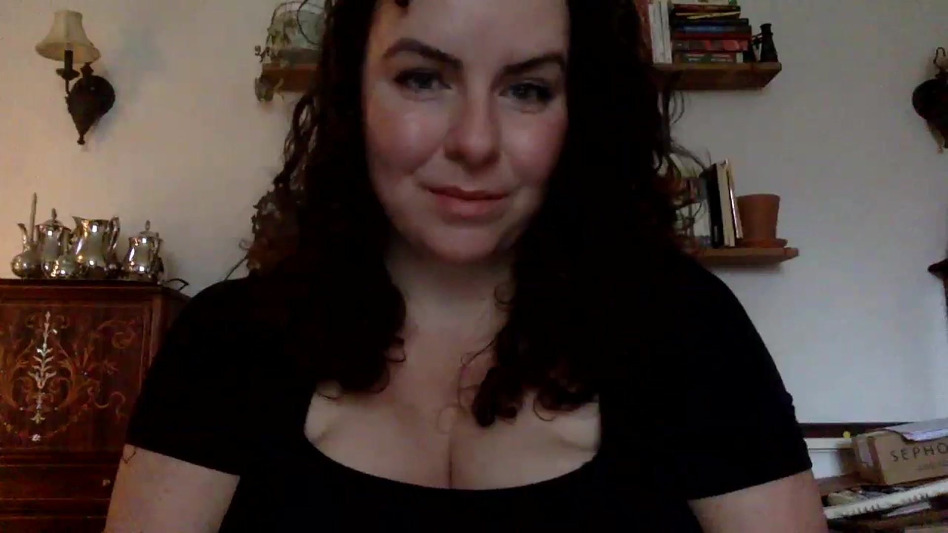Gallery image thumbnail from EmilyHart's myfreecams stream on, 12/22/2025, 19:53 image 6 of 20