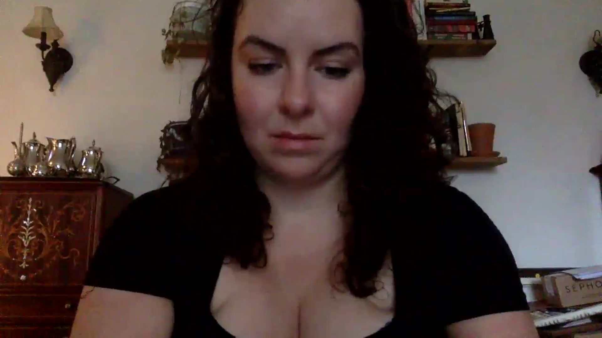 Gallery image thumbnail from EmilyHart's myfreecams stream on, 12/22/2025, 19:53 image 5 of 20
