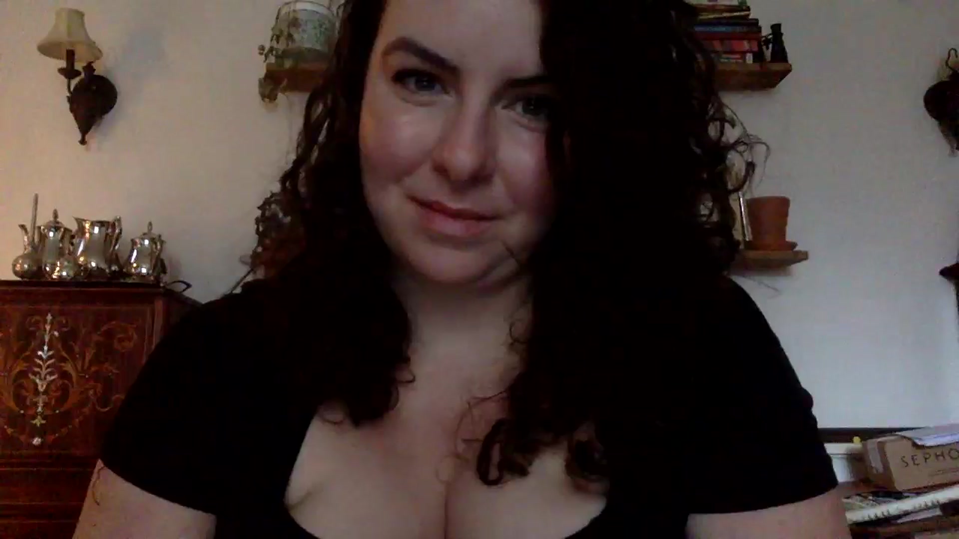 Gallery image thumbnail from EmilyHart's myfreecams stream on, 12/22/2025, 19:53 image 7 of 20