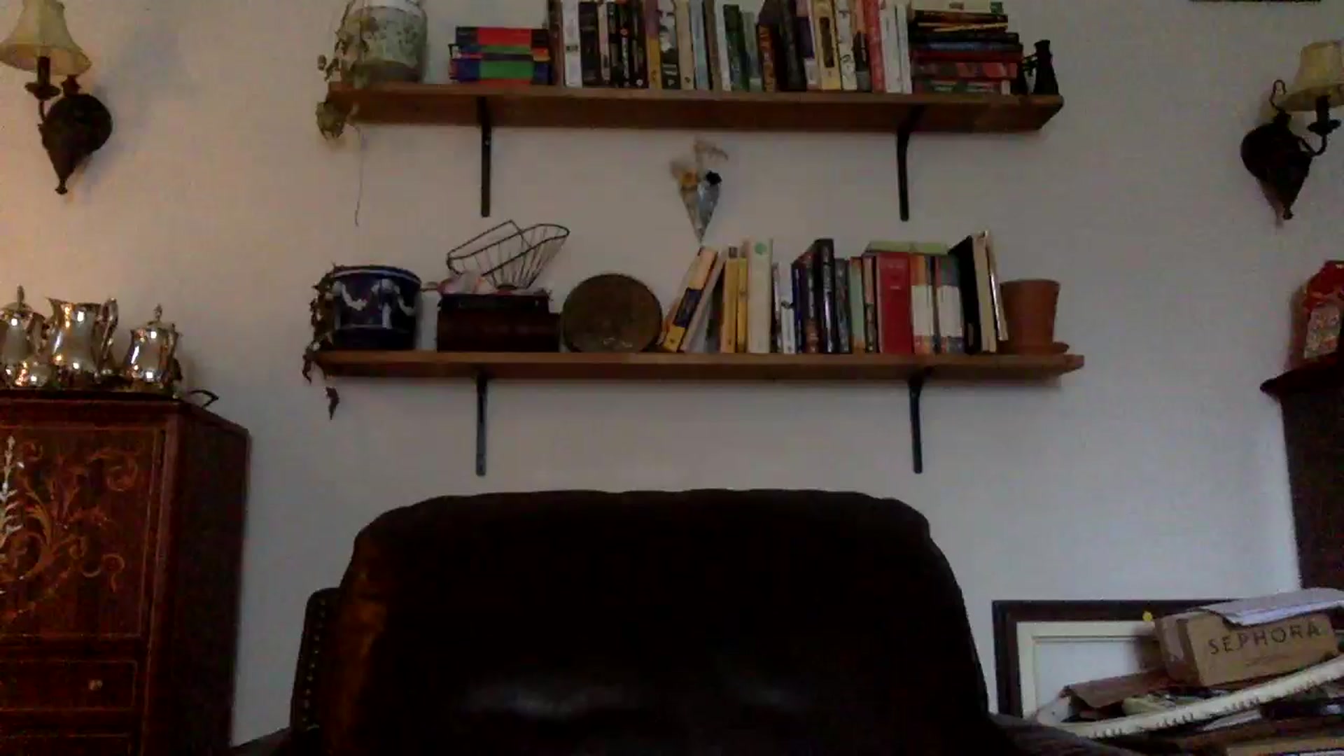 Gallery image thumbnail from EmilyHart's myfreecams stream on, 12/22/2025, 19:53 image 18 of 20