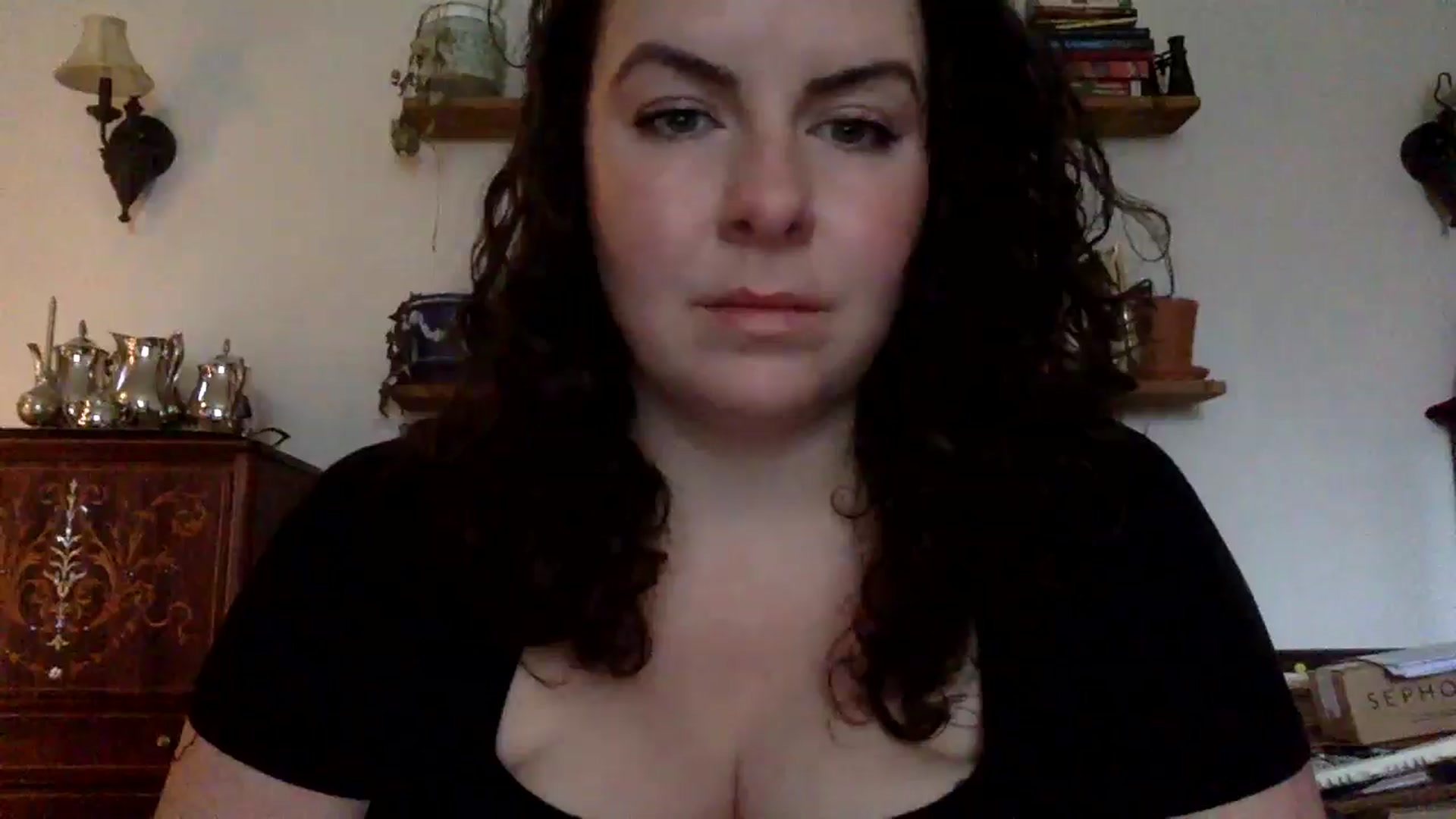 Gallery image thumbnail from EmilyHart's myfreecams stream on, 12/22/2025, 19:53 image 4 of 20