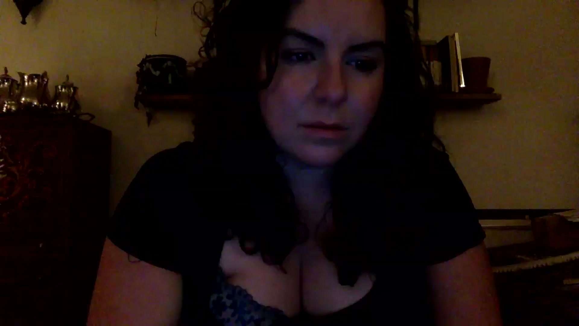 Gallery image thumbnail from EmilyHart's myfreecams stream on, 12/22/2025, 21:53 image 17 of 20