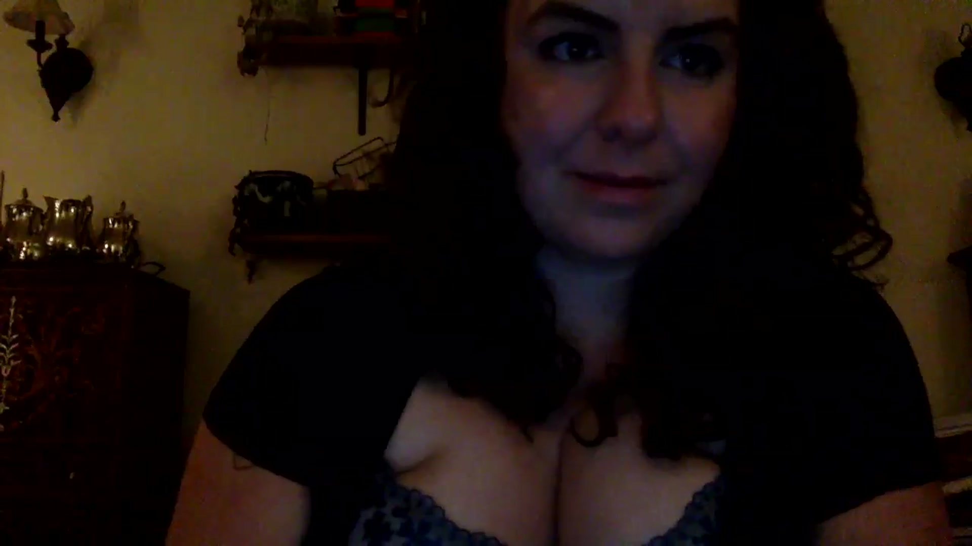 Gallery image thumbnail from EmilyHart's myfreecams stream on, 12/22/2025, 21:53 image 13 of 20