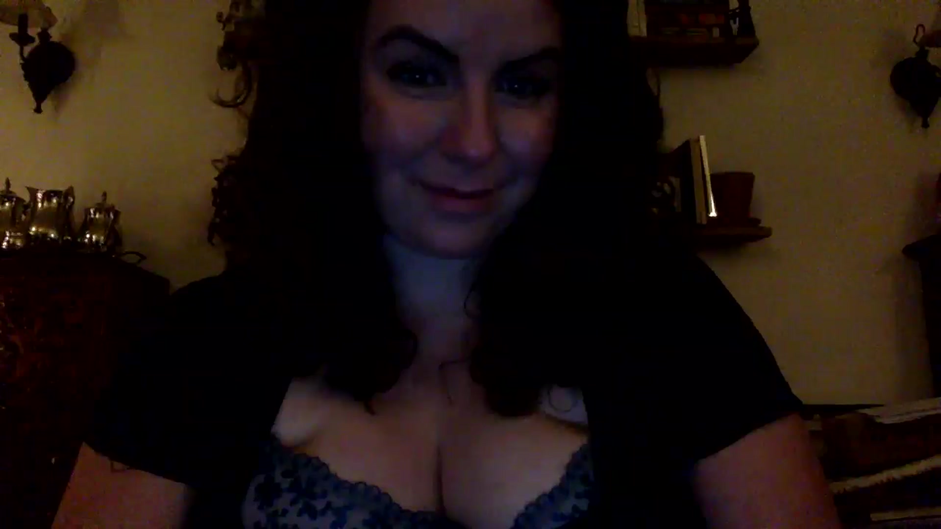 Gallery image thumbnail from EmilyHart's myfreecams stream on, 12/22/2025, 21:53 image 3 of 20