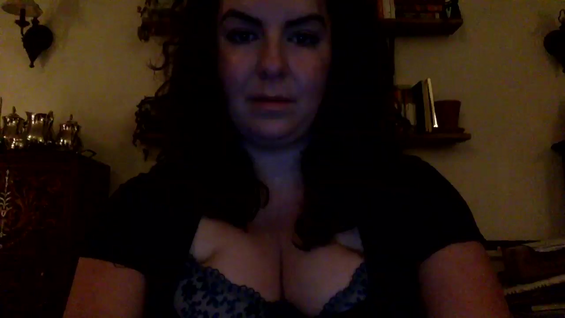 Gallery image thumbnail from EmilyHart's myfreecams stream on, 12/22/2025, 21:53 image 10 of 20