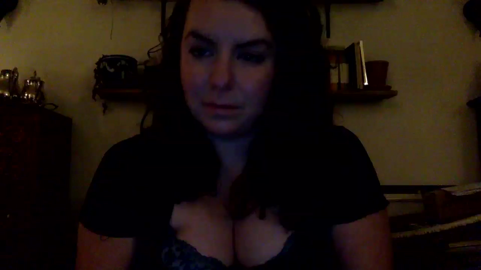 Gallery image thumbnail from EmilyHart's myfreecams stream on, 12/22/2025, 22:42 image 8 of 20