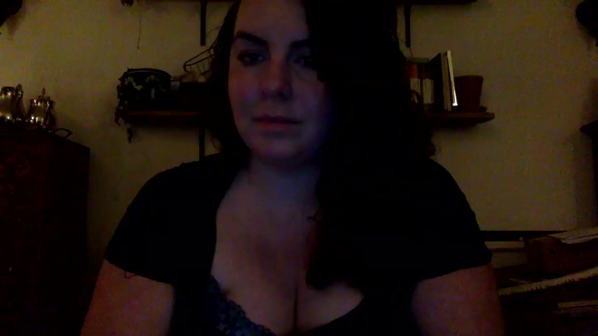 Gallery image thumbnail from EmilyHart's myfreecams stream on, 12/22/2025, 22:42 image 16 of 20