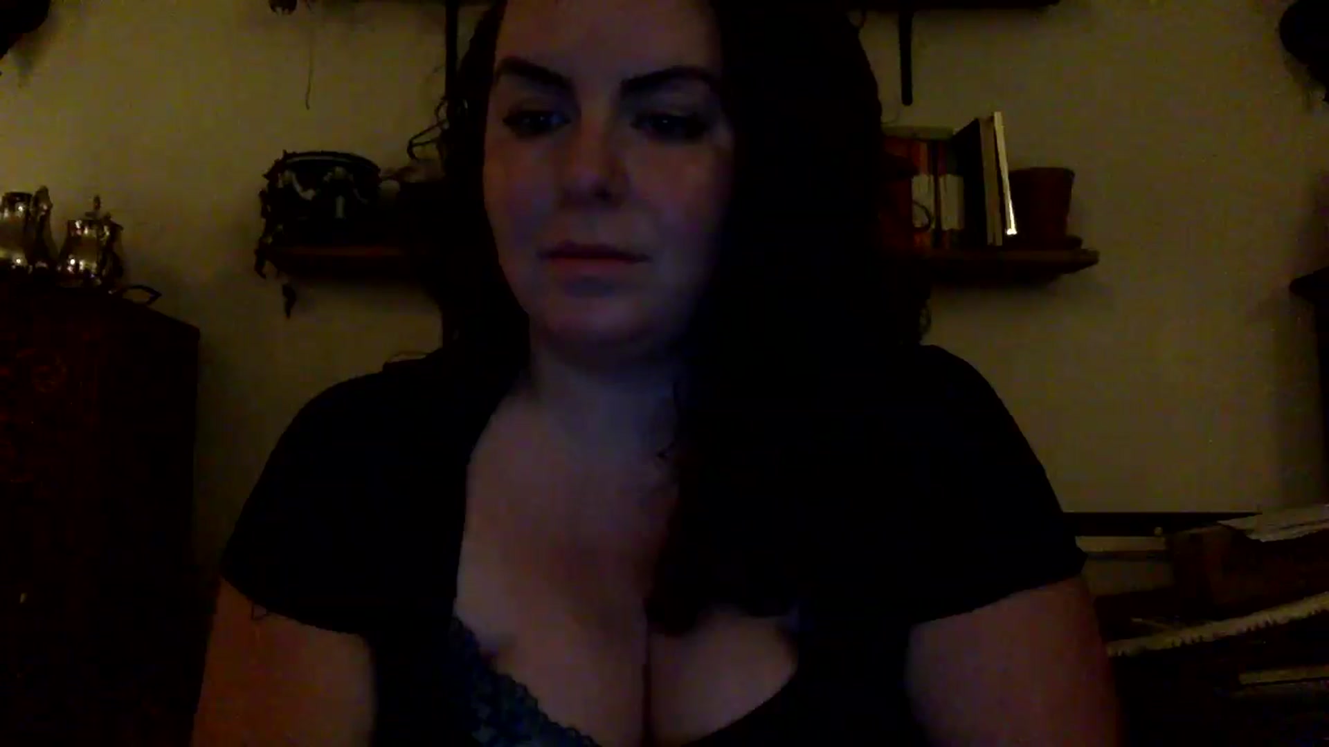 Gallery image thumbnail from EmilyHart's myfreecams stream on, 12/22/2025, 22:42 image 17 of 20