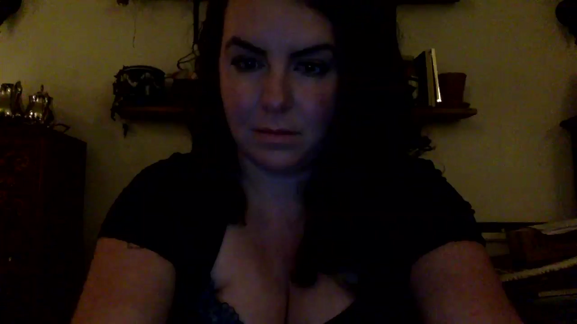 Gallery image thumbnail from EmilyHart's myfreecams stream on, 12/22/2025, 22:42 image 19 of 20