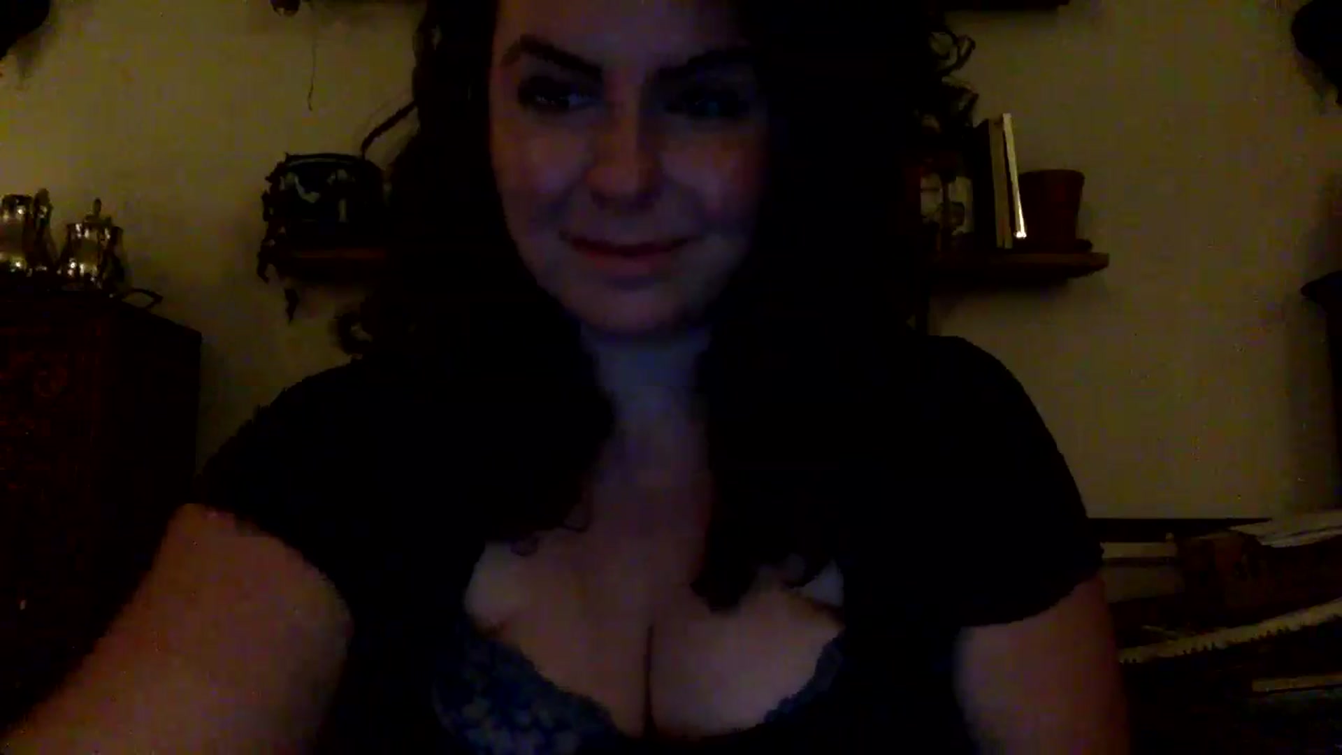 Gallery image thumbnail from EmilyHart's myfreecams stream on, 12/22/2025, 22:42 image 3 of 20