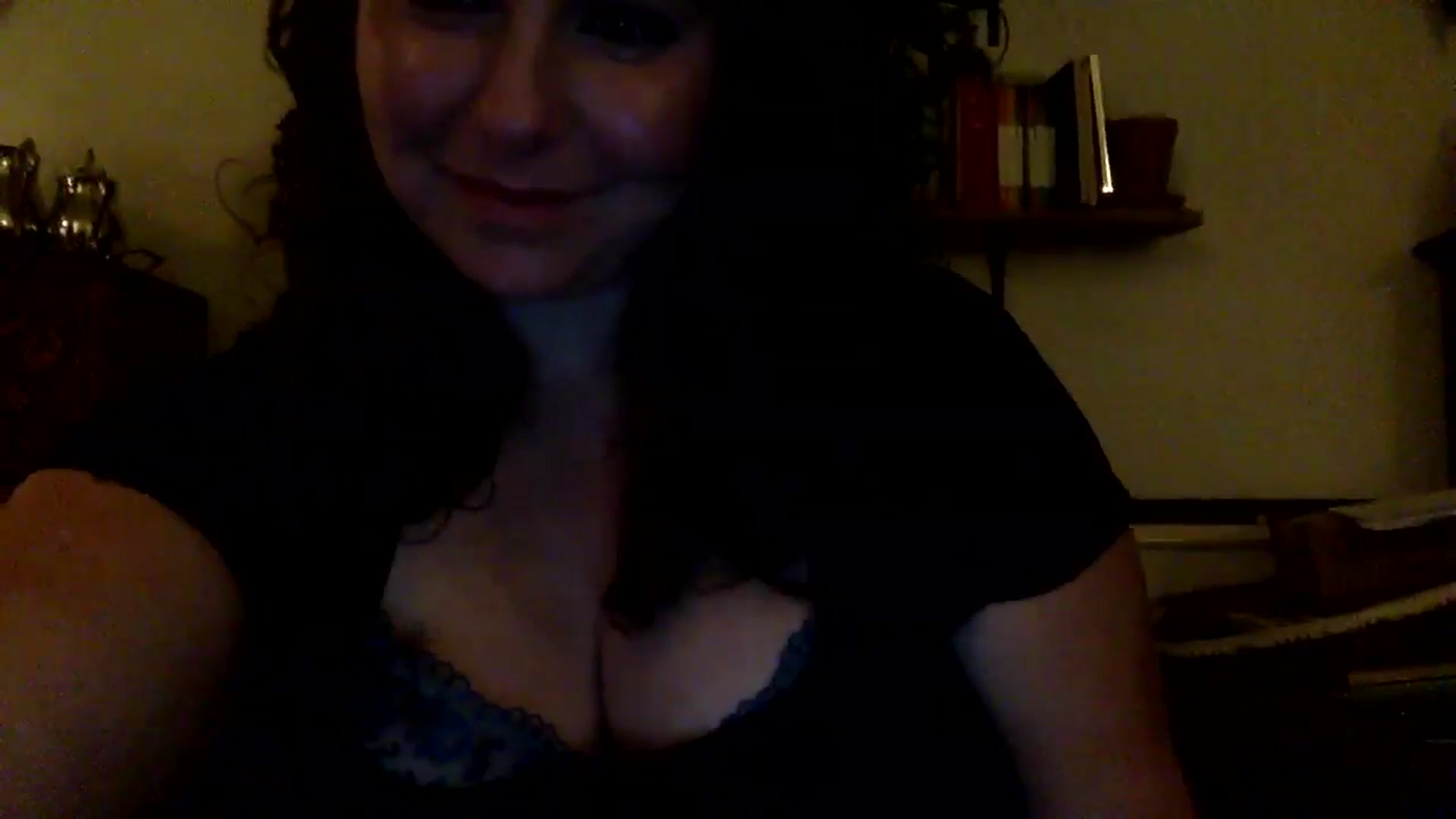 Gallery image thumbnail from EmilyHart's myfreecams stream on, 12/22/2025, 22:42 image 2 of 20