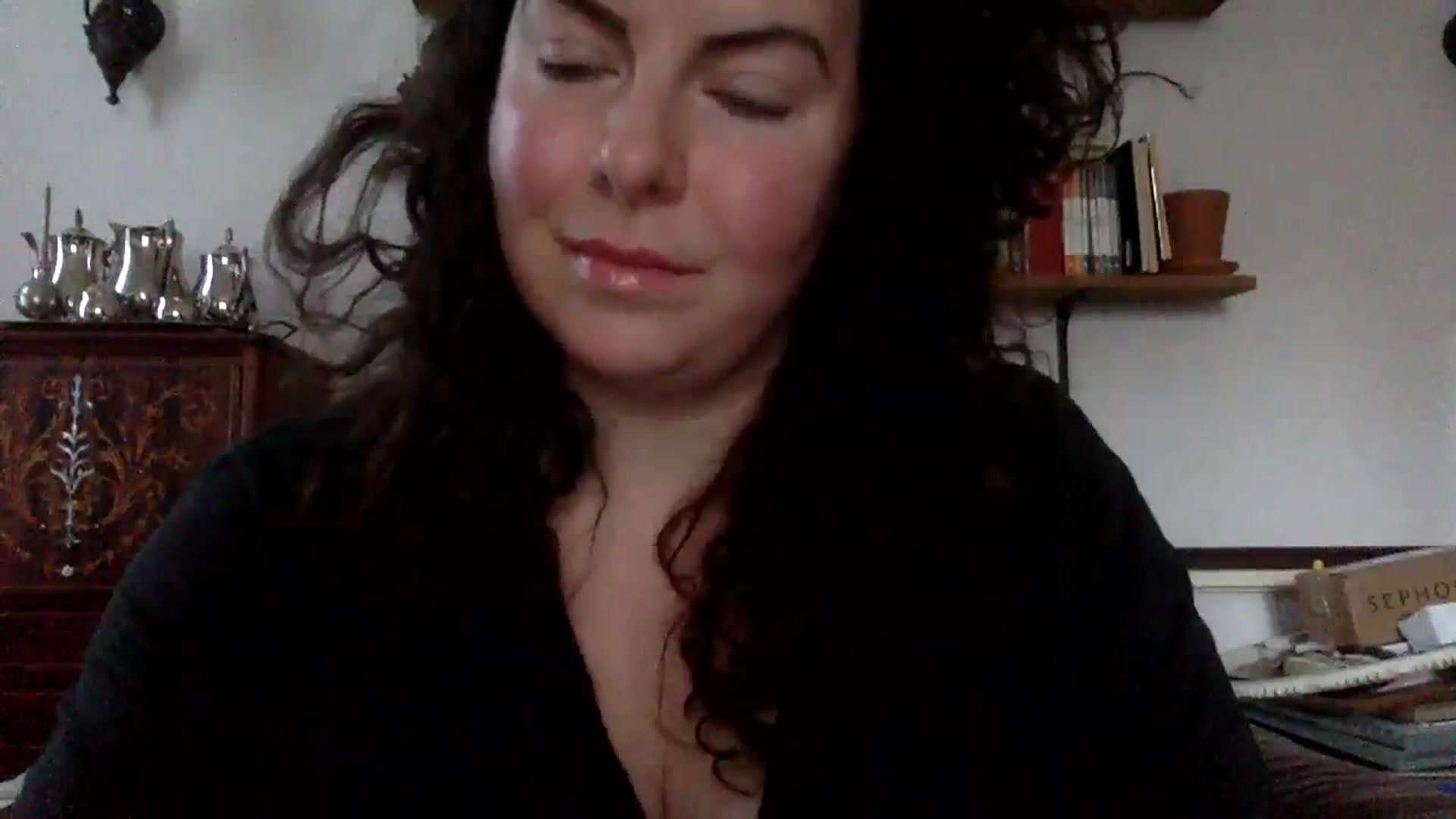 Gallery image thumbnail from EmilyHart's myfreecams stream on, 01/05/2026, 20:30 image 19 of 20