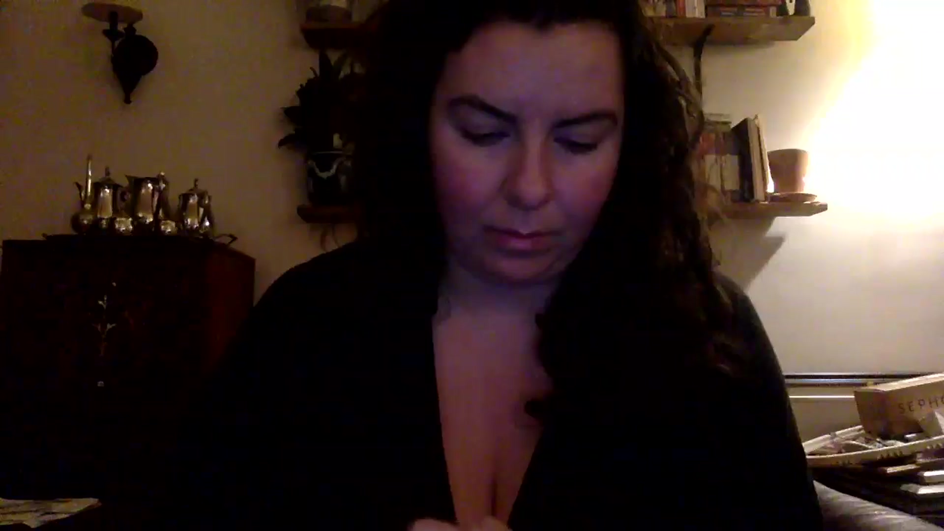 Gallery image thumbnail from EmilyHart's myfreecams stream on, 01/05/2026, 21:22 image 12 of 20