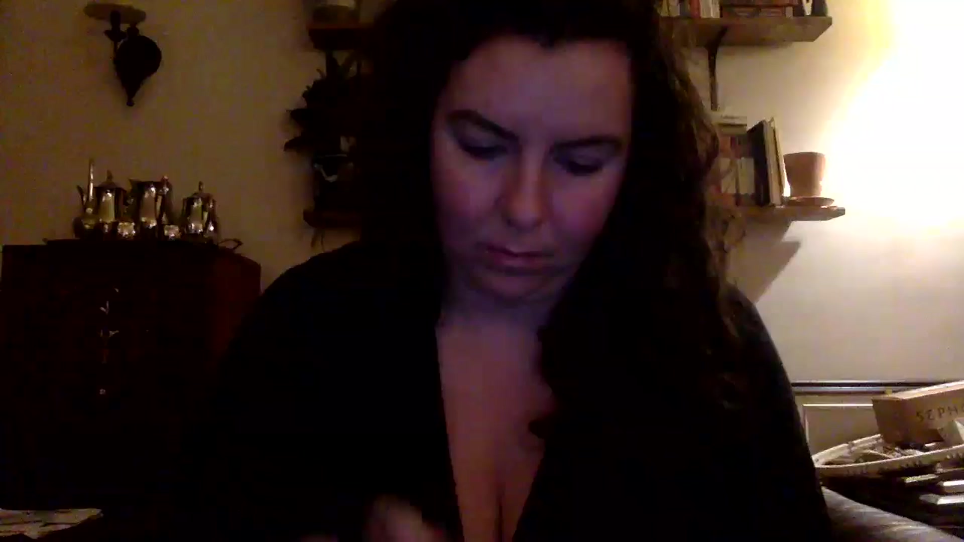 Gallery image thumbnail from EmilyHart's myfreecams stream on, 01/05/2026, 21:22 image 14 of 20