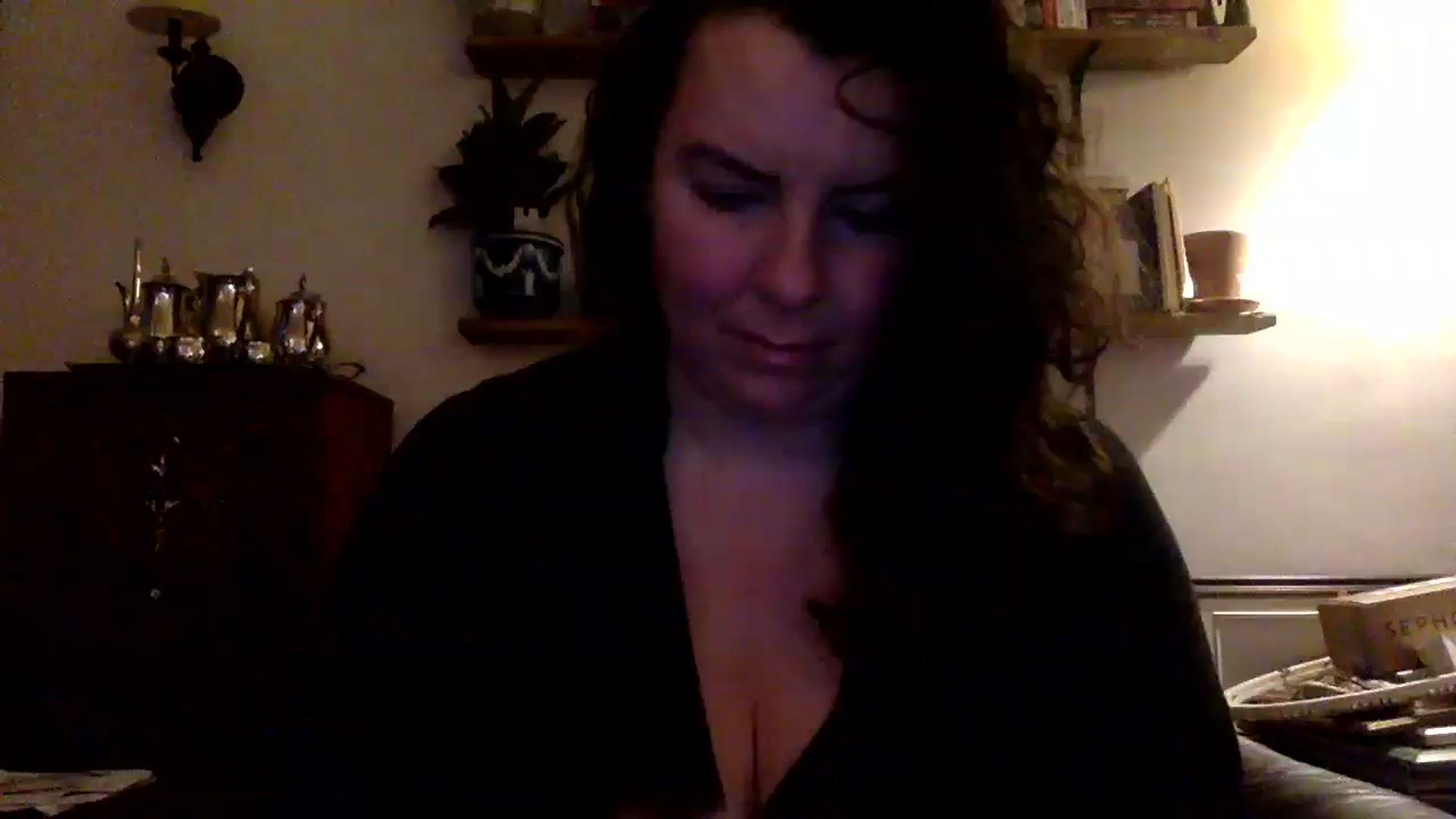 Gallery image thumbnail from EmilyHart's myfreecams stream on, 01/05/2026, 21:22 image 1 of 20