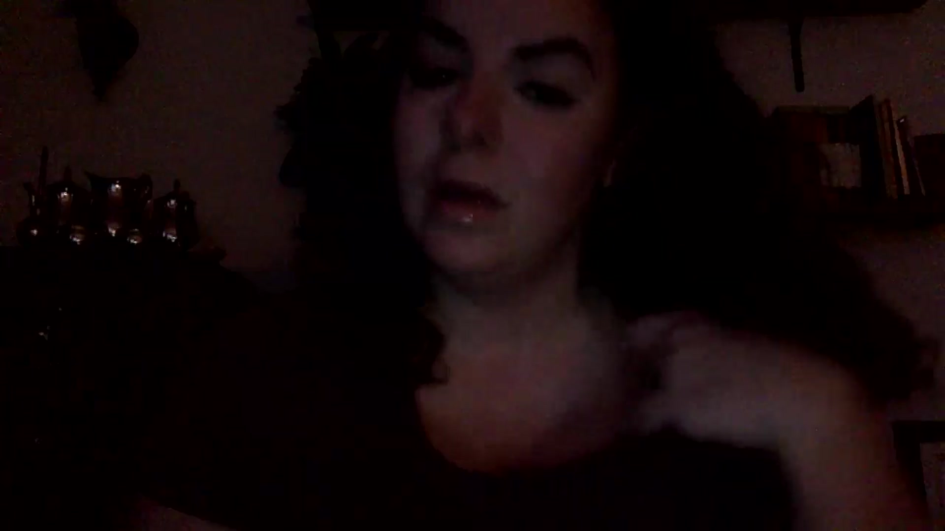 Gallery image thumbnail from EmilyHart's myfreecams stream on, 01/20/2026, 21:26 image 12 of 20