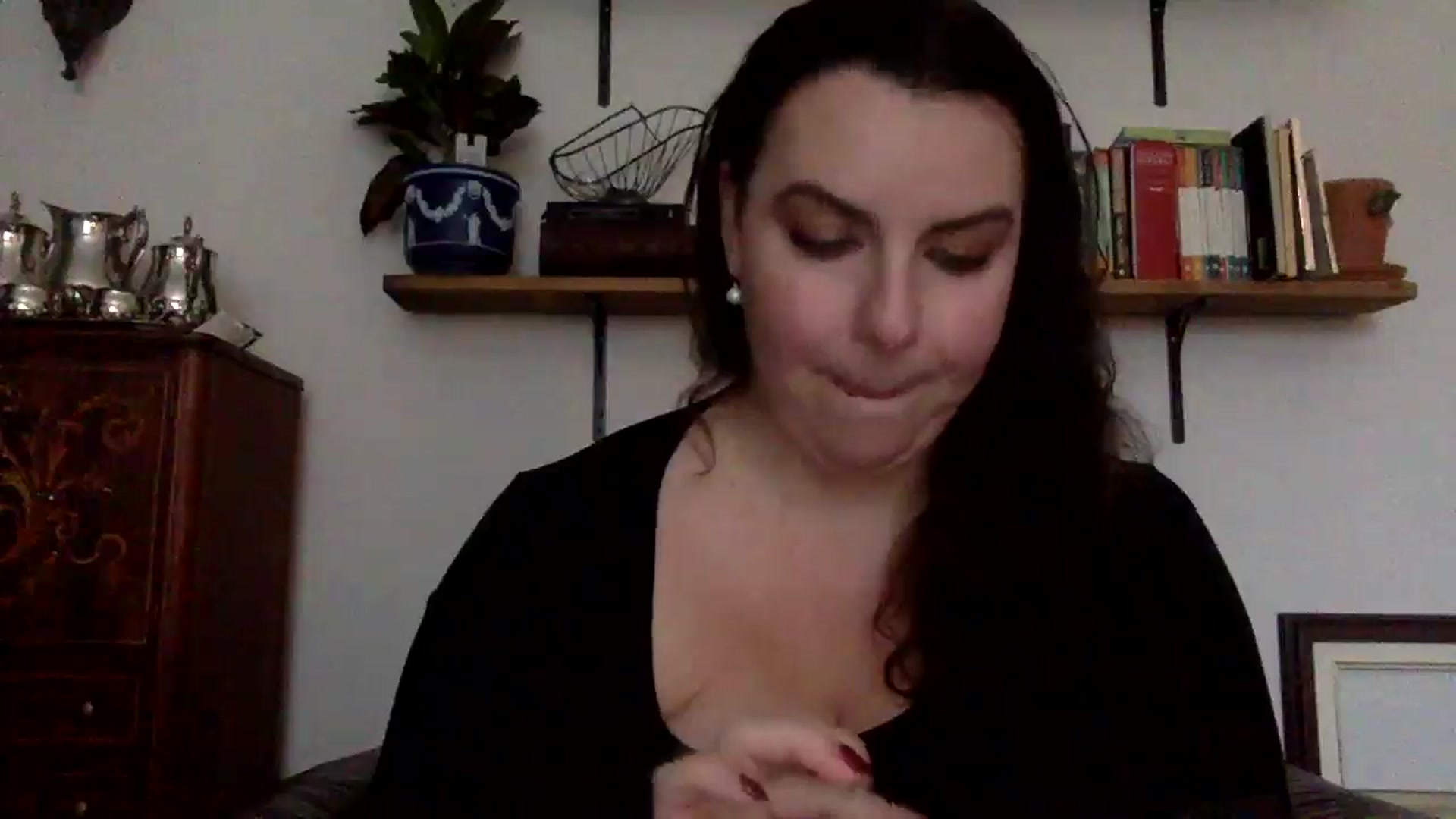 Gallery image thumbnail from EmilyHart's myfreecams stream on, 01/26/2026, 20:54 image 17 of 20