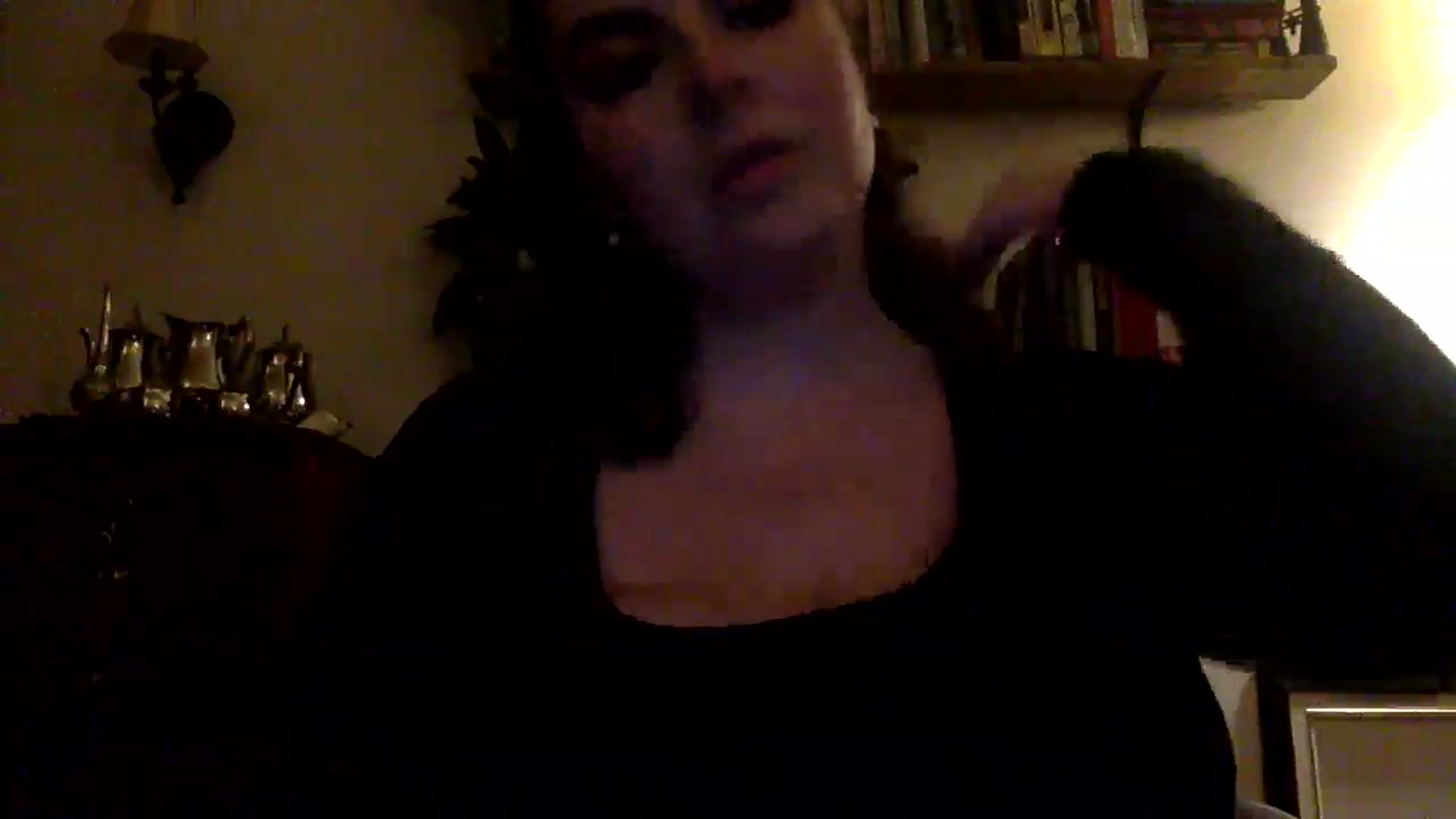 Gallery image thumbnail from EmilyHart's myfreecams stream on, 01/26/2026, 22:19 image 13 of 20