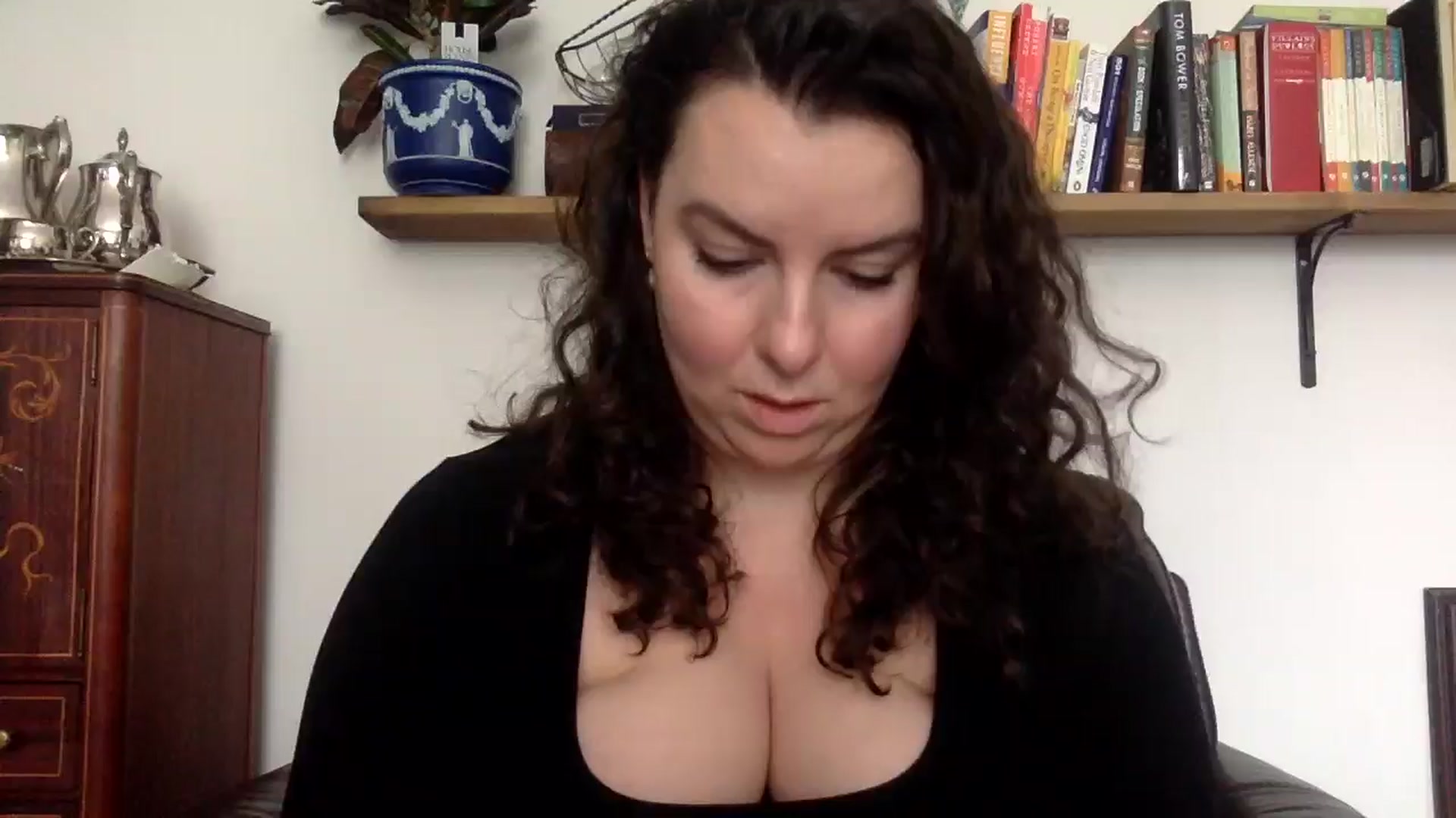 Gallery image thumbnail from EmilyHart's myfreecams stream on, 01/27/2026, 18:37 image 1 of 20