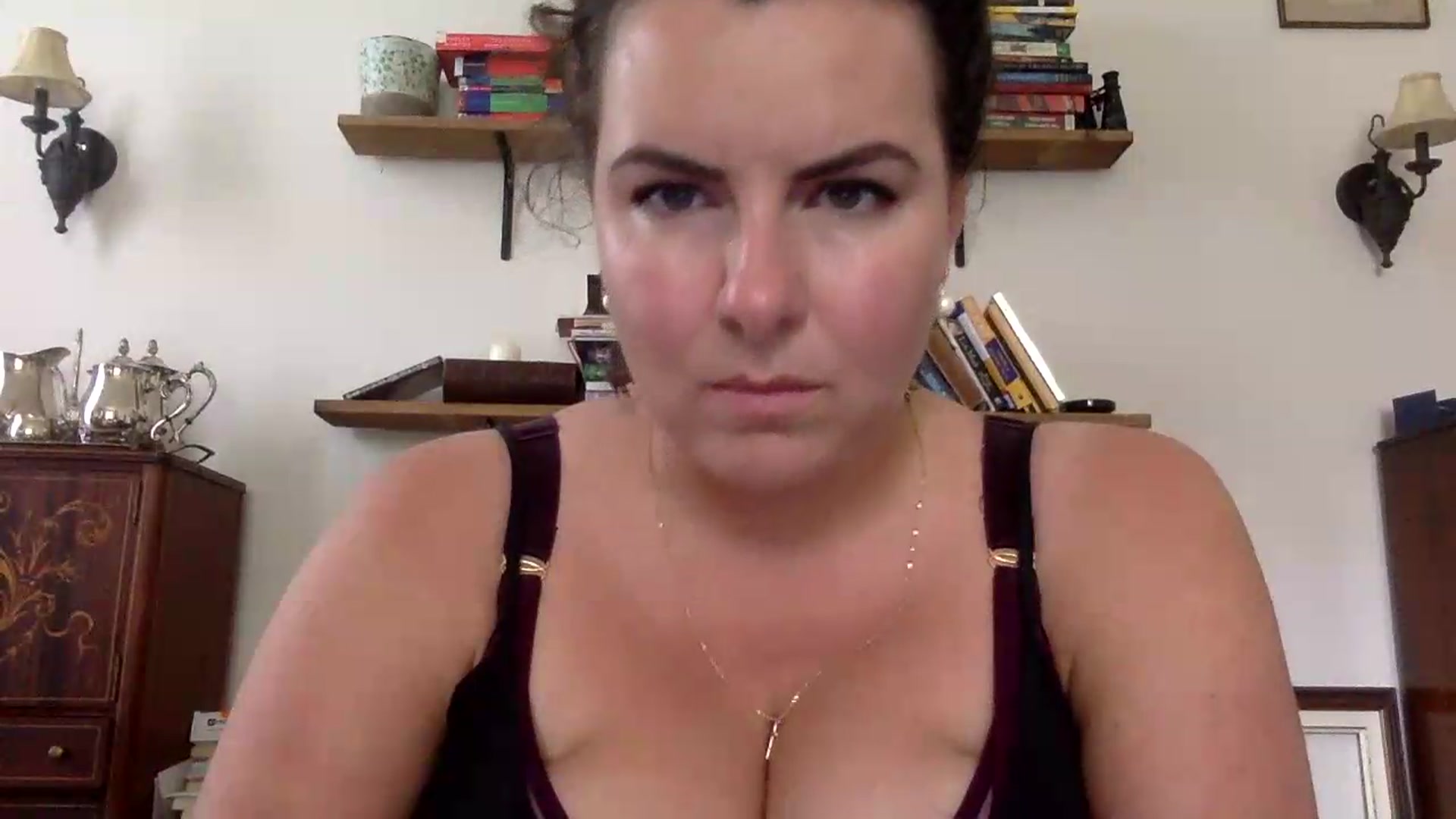 Gallery image thumbnail from EmilyHart's myfreecams stream on, 07/31/2026, 20:31 image 11 of 20
