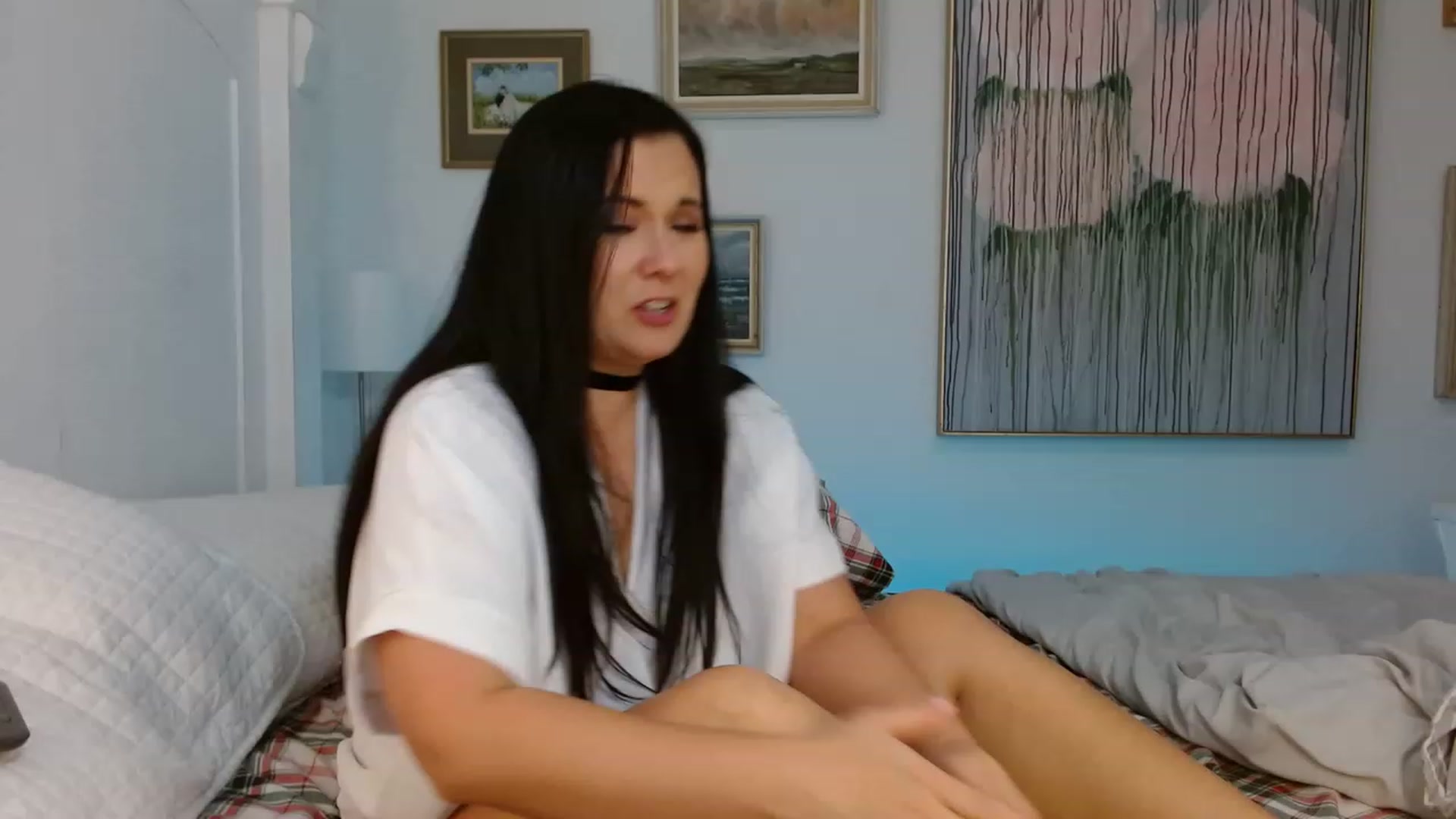 Gallery image thumbnail from EmilyIvy's myfreecams stream on, 01/12/2023, 16:44 image 2 of 20