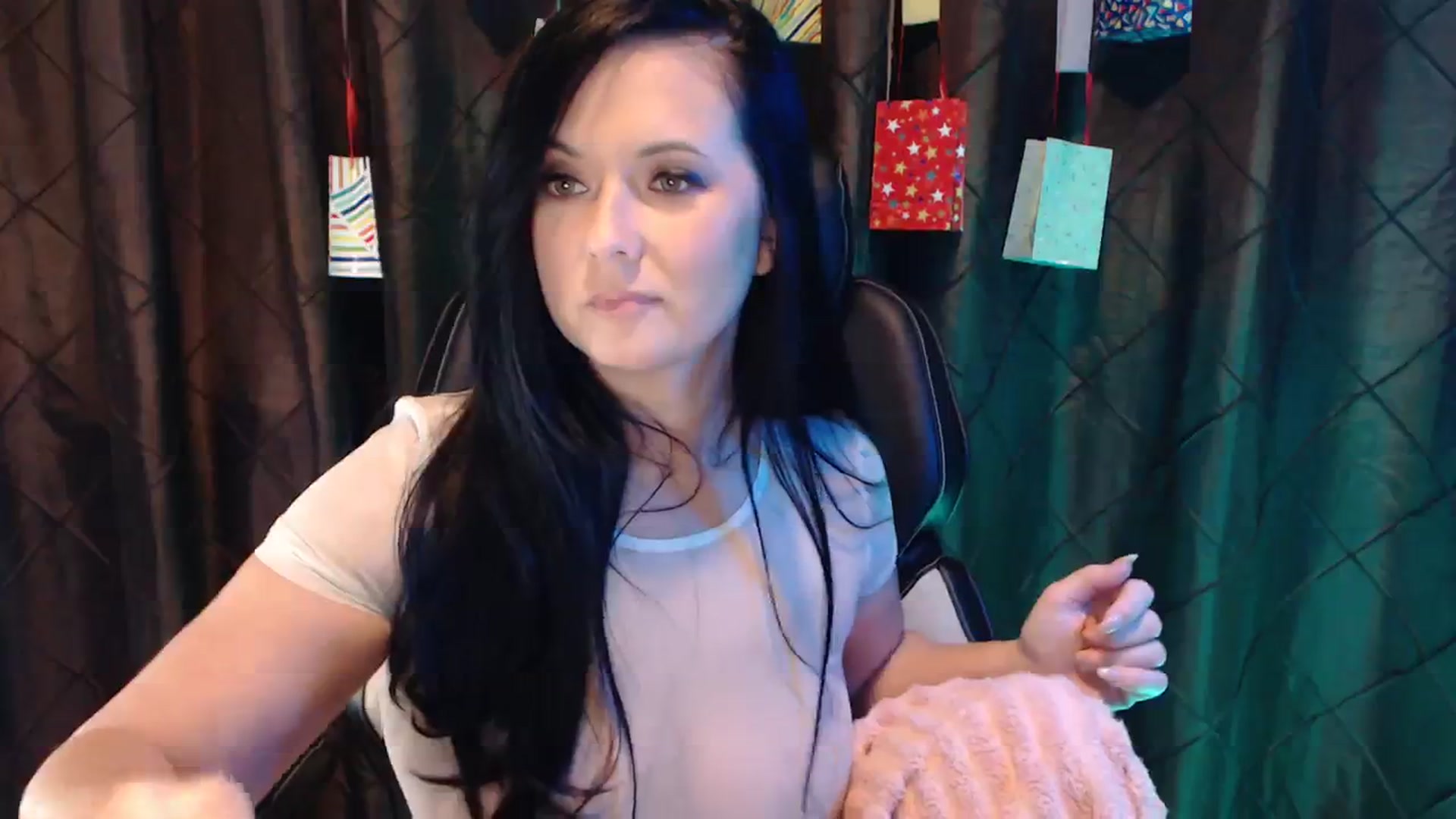 Gallery image thumbnail from EmilyIvy's myfreecams stream on, 10/03/2023, 04:12 image 18 of 20