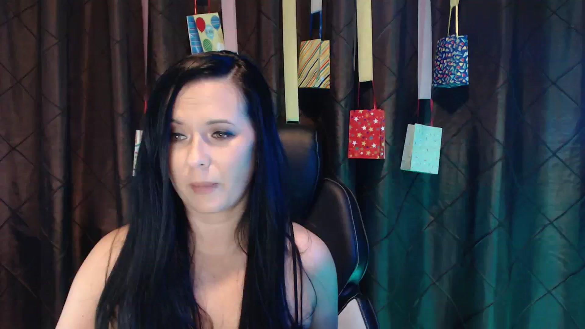 Gallery image thumbnail from EmilyIvy's myfreecams stream on, 10/03/2023, 04:12 image 2 of 20