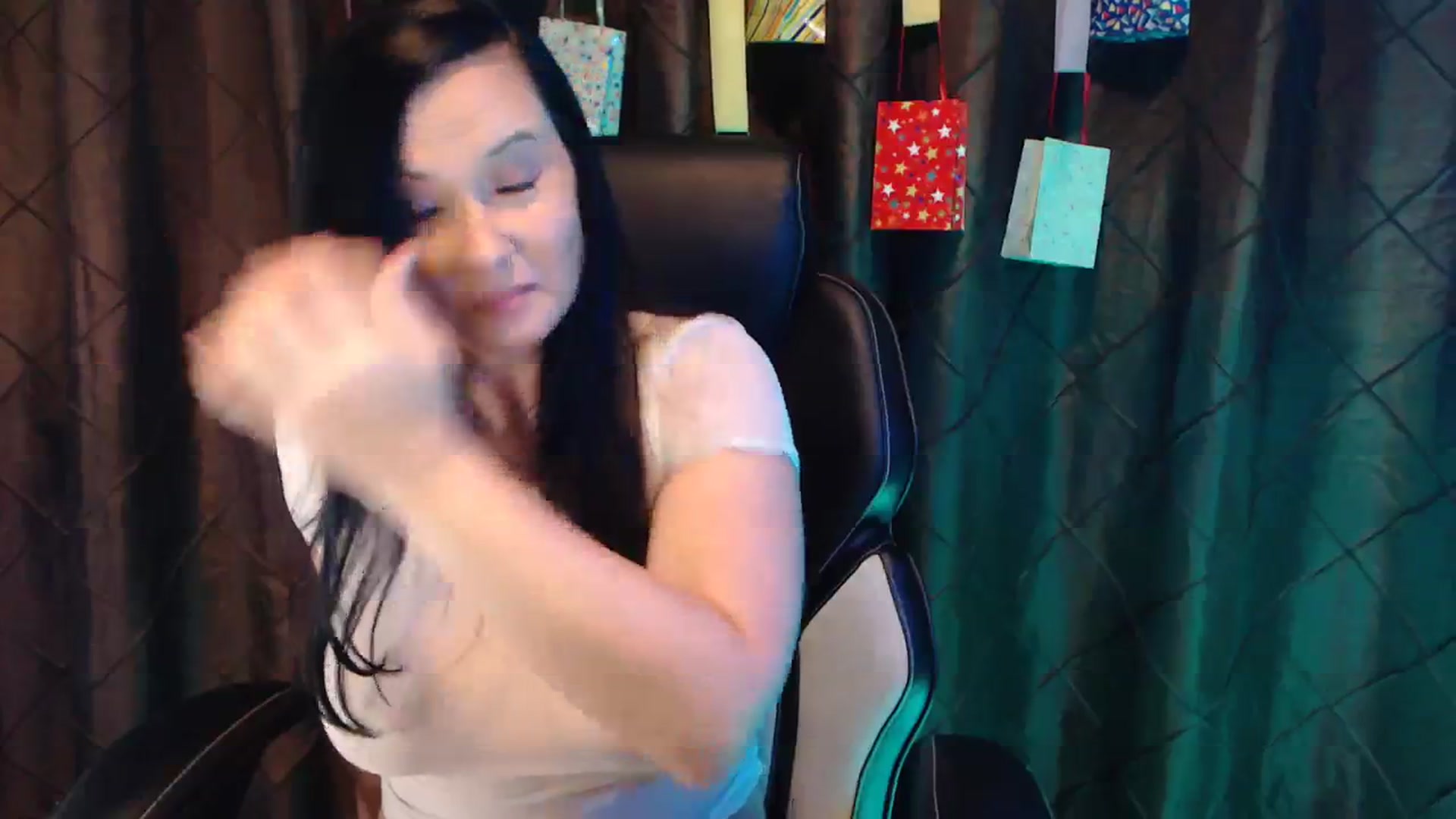 Gallery image thumbnail from EmilyIvy's myfreecams stream on, 10/03/2023, 04:27 image 4 of 20
