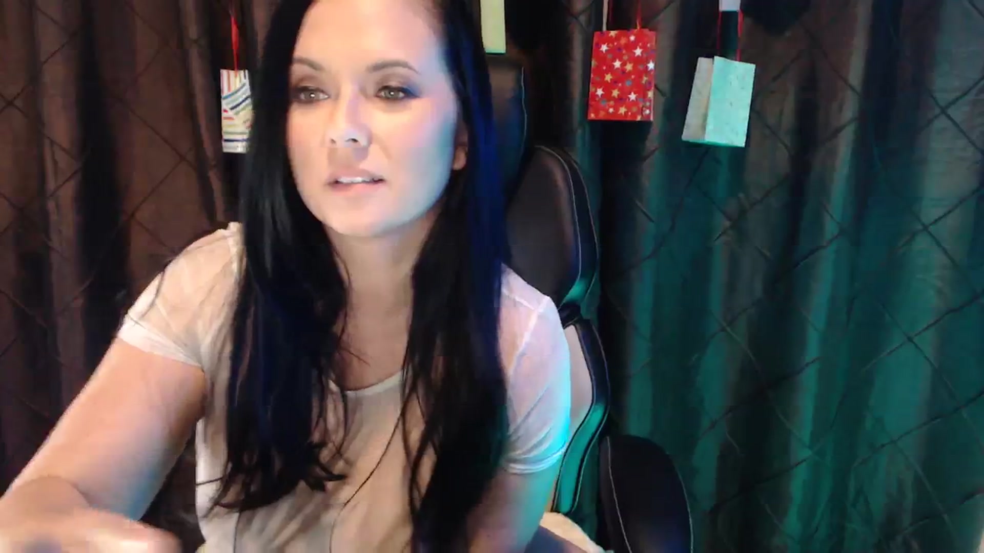 Gallery image thumbnail from EmilyIvy's myfreecams stream on, 10/03/2023, 04:27 image 10 of 20