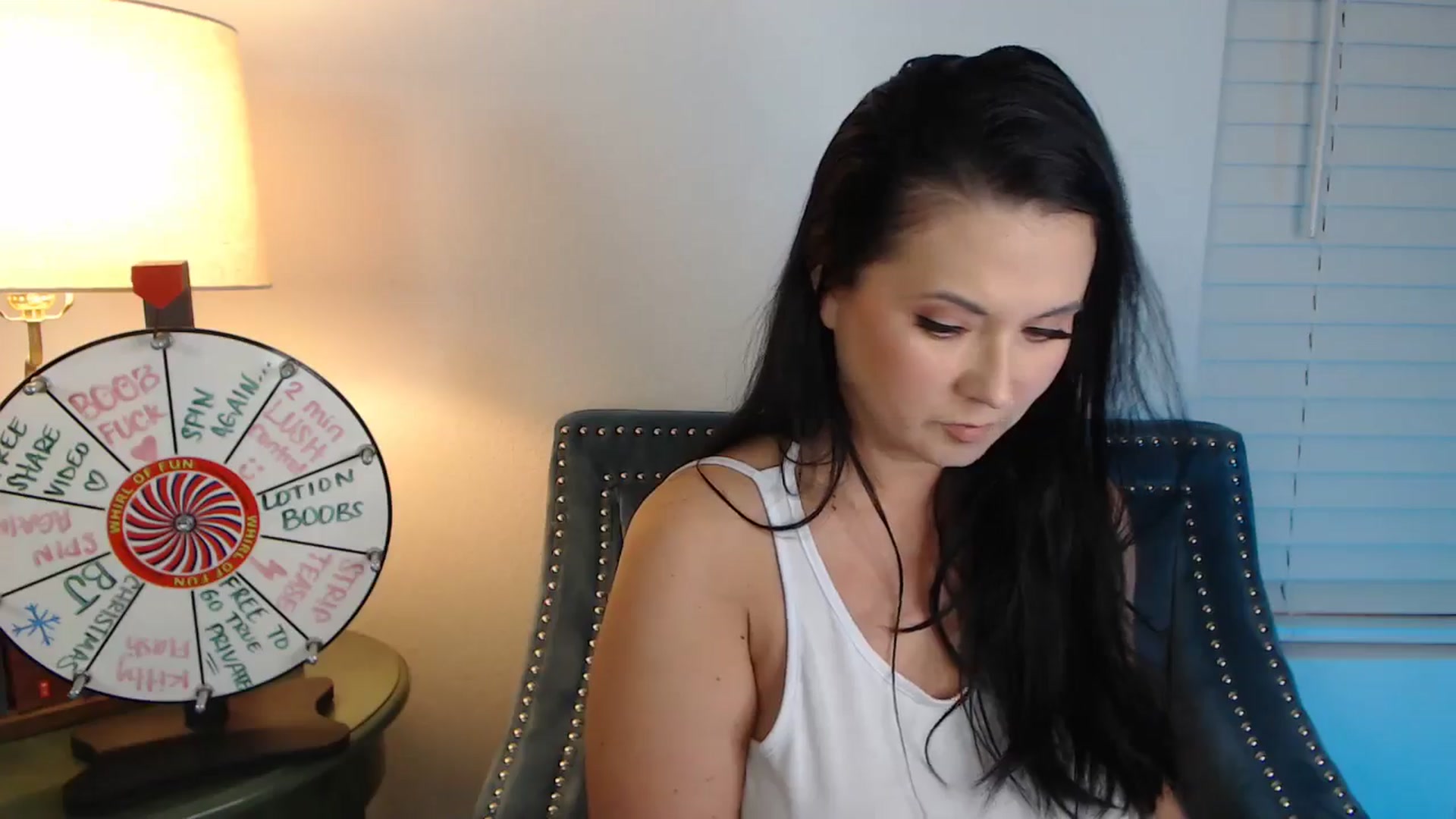 Gallery image thumbnail from EmilyIvy's myfreecams stream on, 12/28/2024, 04:23 image 11 of 20