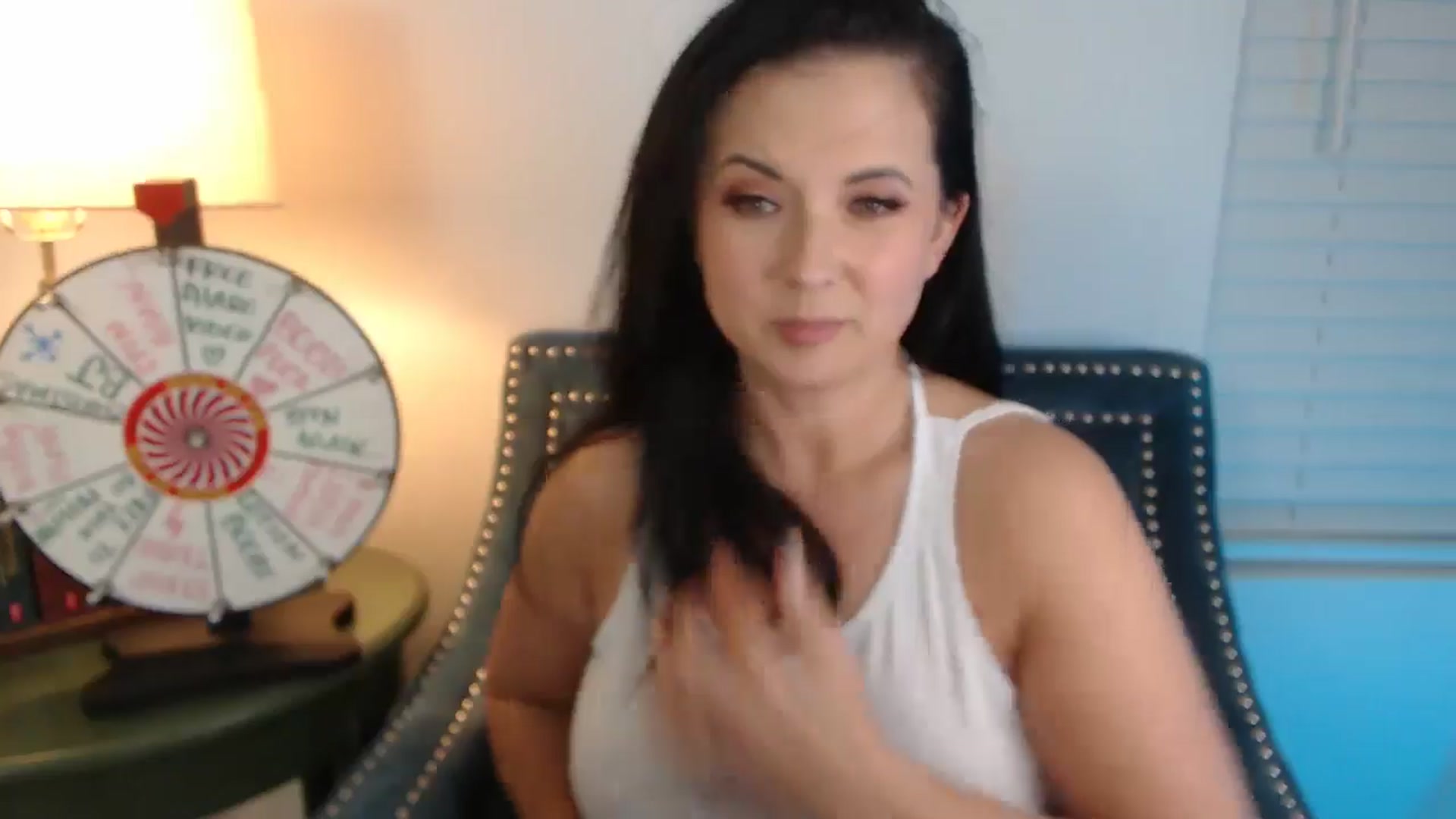 Gallery image thumbnail from EmilyIvy's myfreecams stream on, 12/28/2024, 04:58 image 4 of 20
