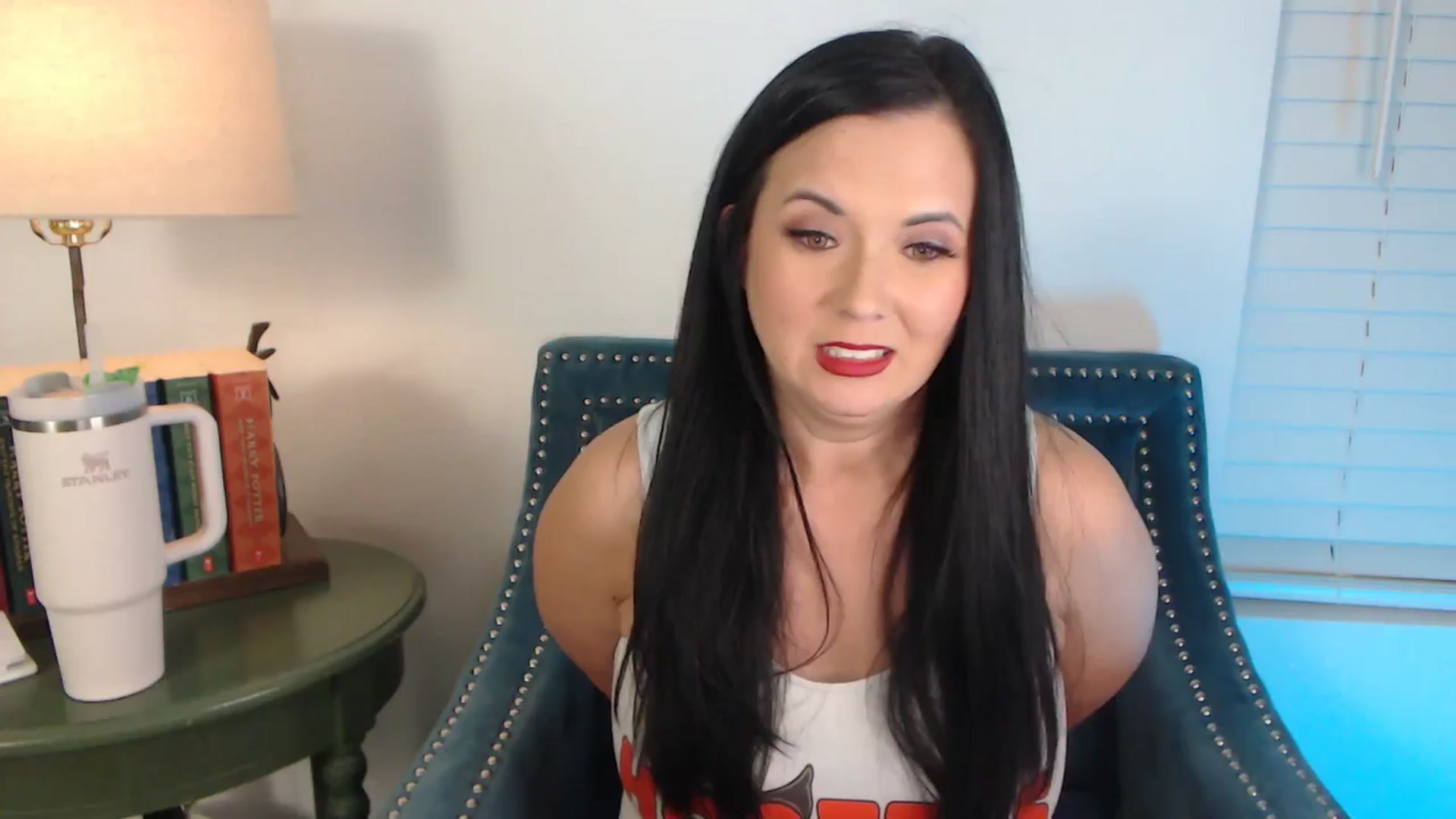 Gallery image thumbnail from EmilyIvy's myfreecams stream on, 12/29/2024, 04:15 image 4 of 20