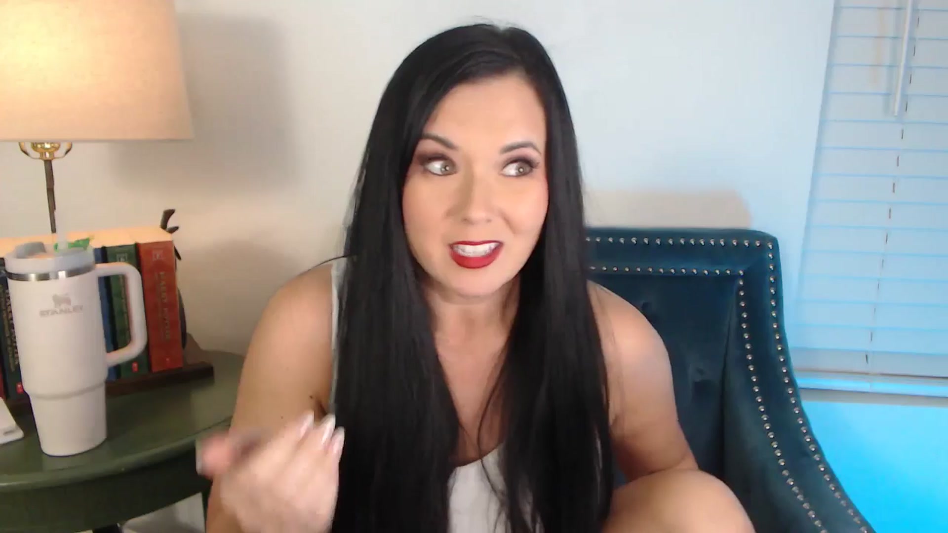 Gallery image thumbnail from EmilyIvy's myfreecams stream on, 12/29/2024, 04:15 image 5 of 20