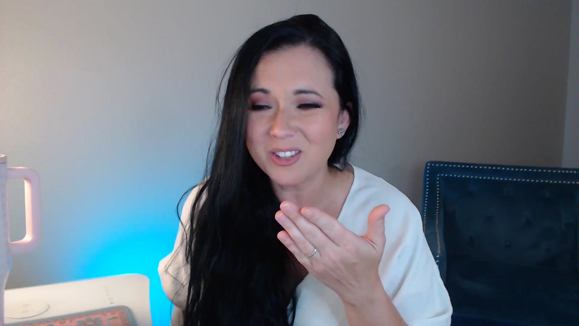 Gallery image thumbnail from EmilyIvy's myfreecams stream on, 05/08/2025, 02:58 image 18 of 20