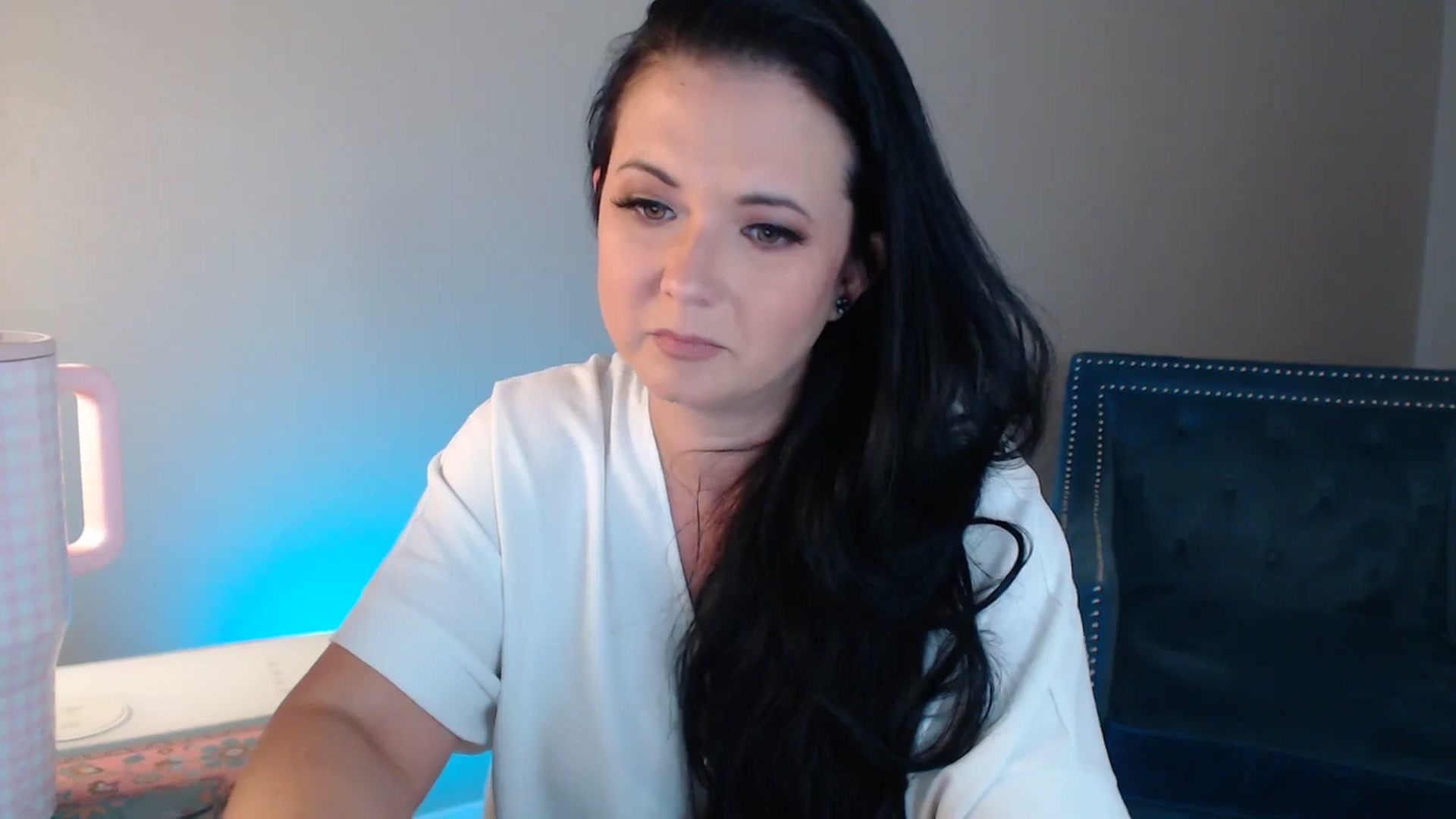 Gallery image thumbnail from EmilyIvy's myfreecams stream on, 05/08/2025, 02:58 image 15 of 20