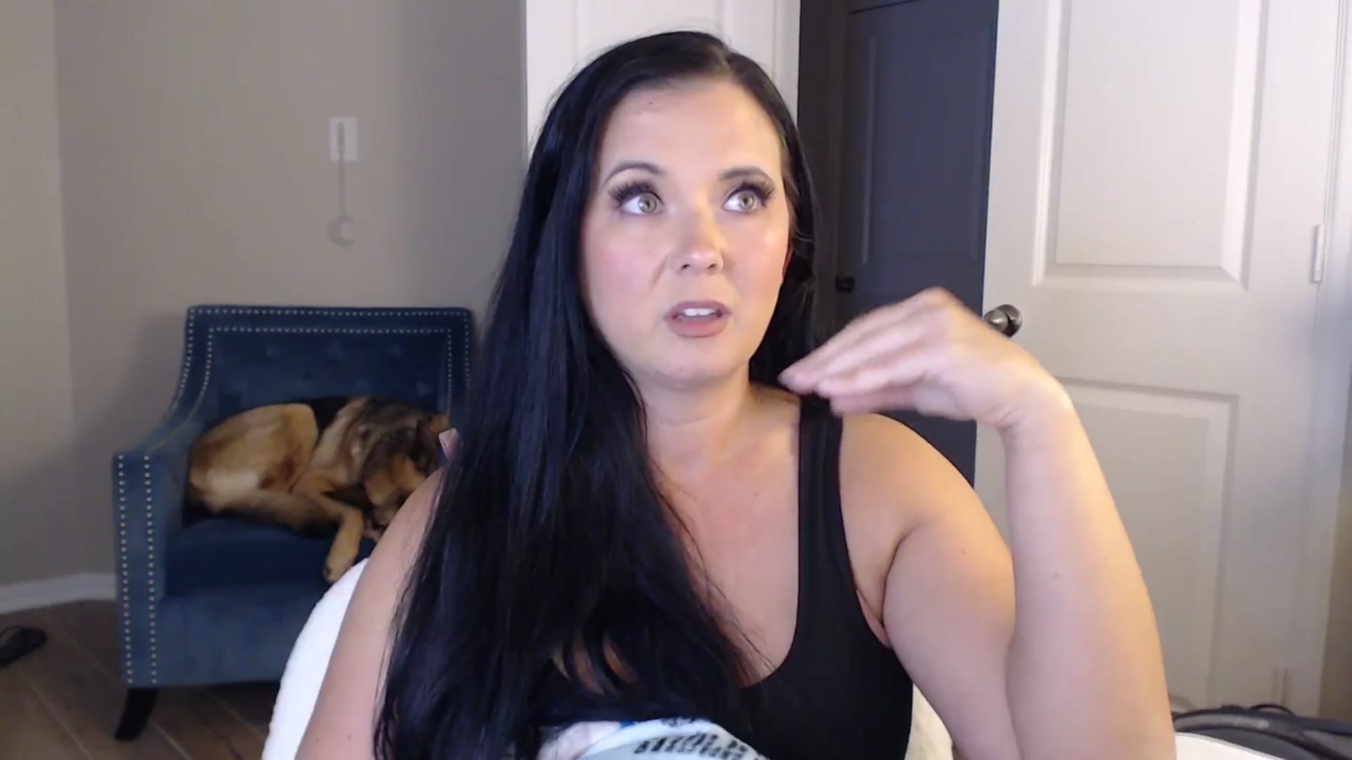 Gallery image thumbnail from EmilyIvy's myfreecams stream on, 05/30/2025, 04:01 image 20 of 20