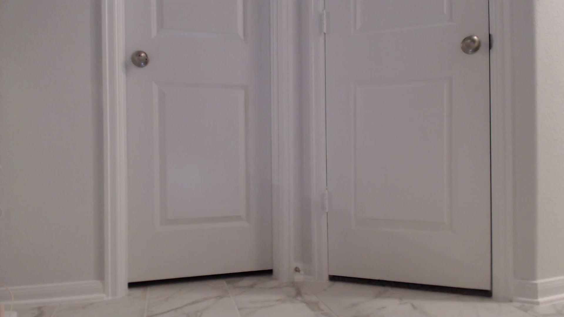 Gallery image thumbnail from EmilyIvy's myfreecams stream on, 06/23/2025, 03:42 image 5 of 20