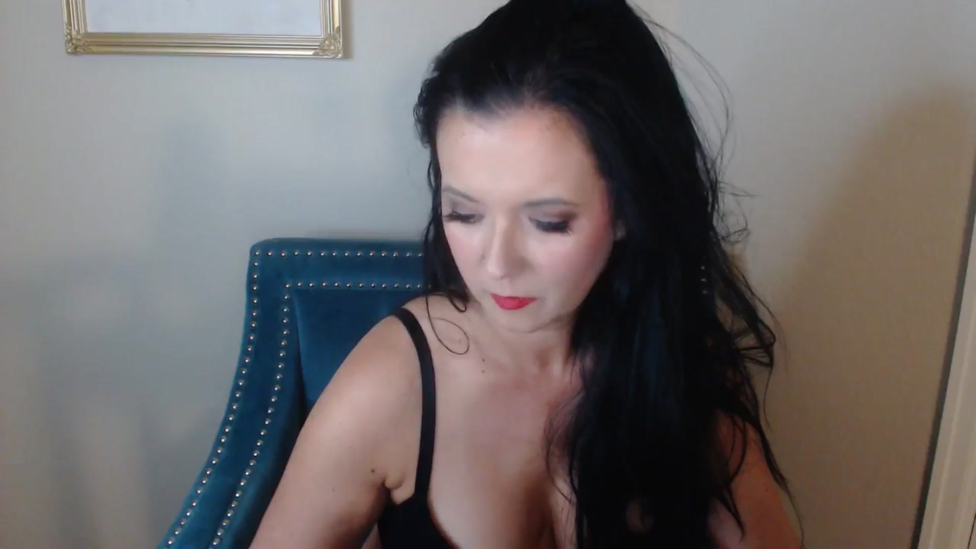 Gallery image thumbnail from EmilyIvy's myfreecams stream on, 10/15/2025, 03:31 image 16 of 20