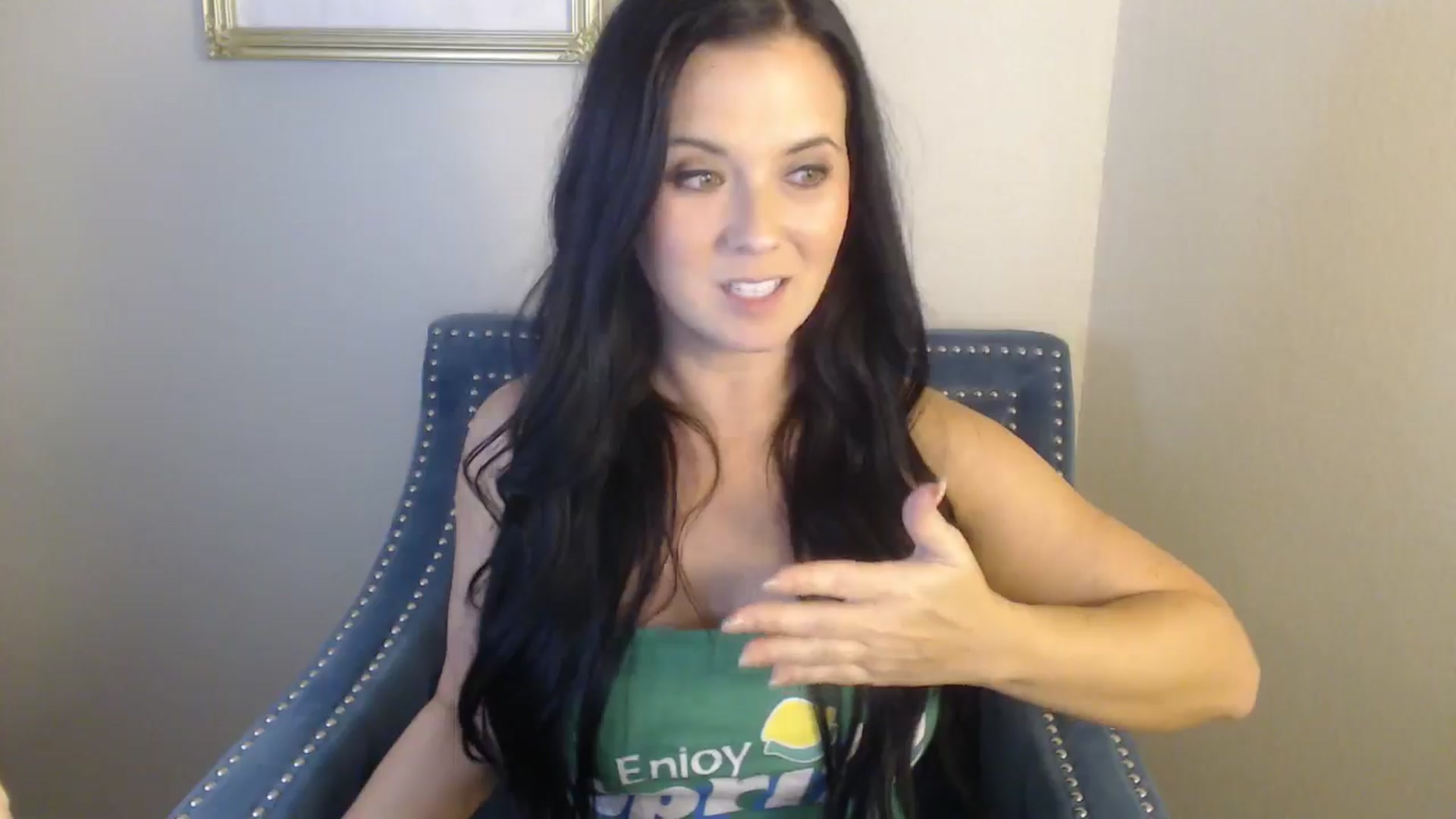 Gallery image thumbnail from EmilyIvy's myfreecams stream on, 11/08/2025, 04:30 image 16 of 20
