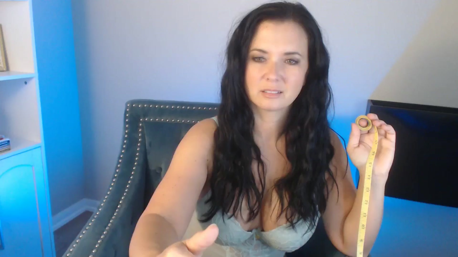 Gallery image thumbnail from EmilyIvy's myfreecams stream on, 05/07/2026, 16:42 image 5 of 20