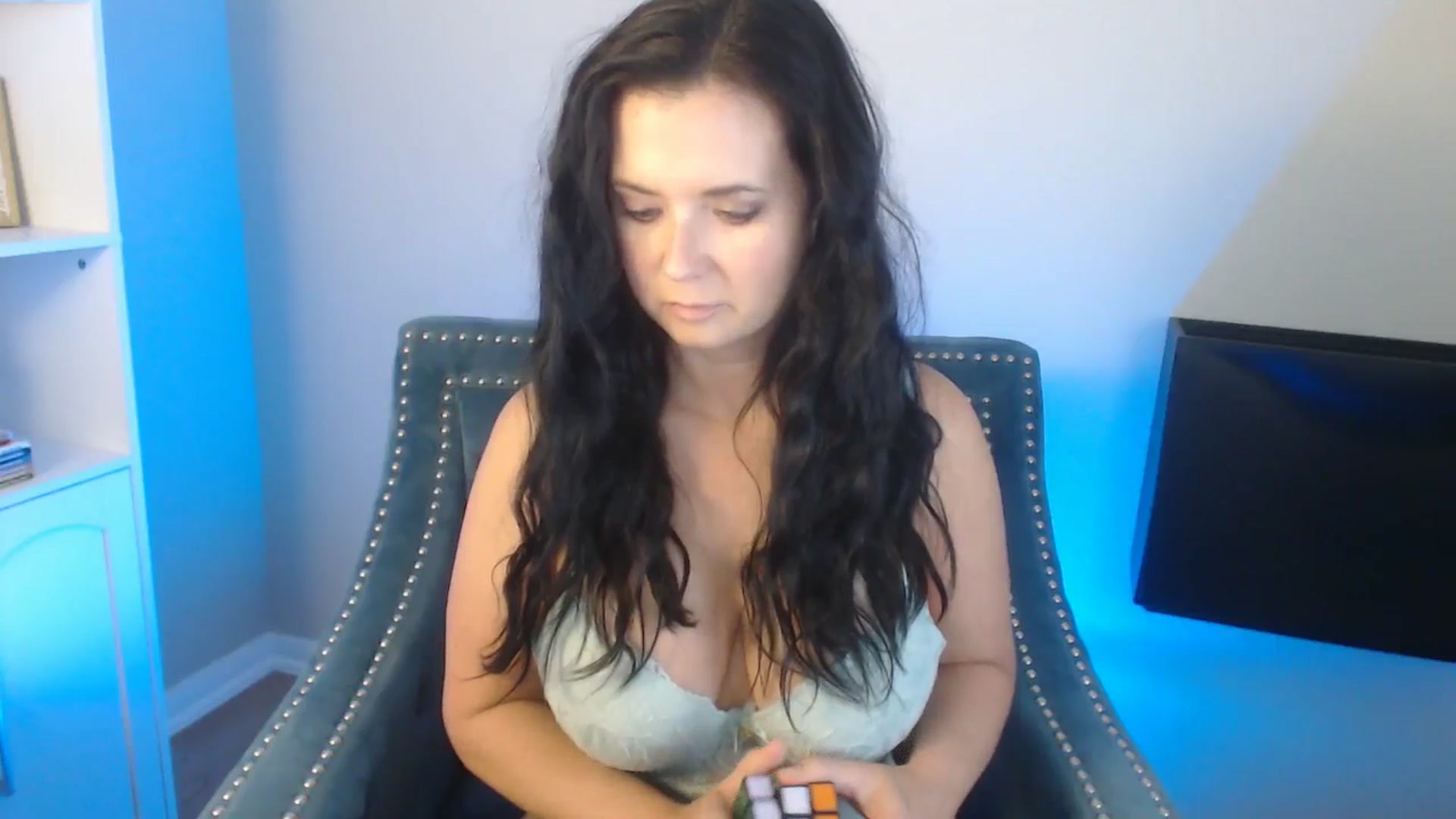 Gallery image thumbnail from EmilyIvy's myfreecams stream on, 05/07/2026, 16:42 image 15 of 20