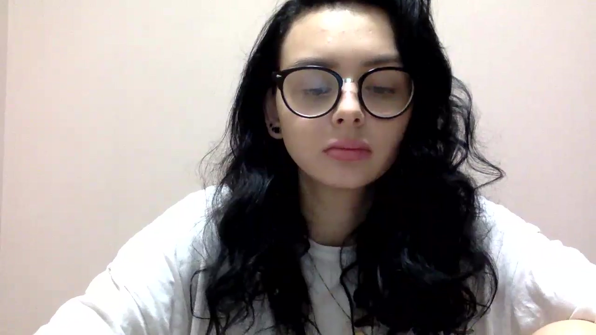 Gallery image thumbnail from EmilyJones's myfreecams stream on, 11/27/2024, 14:22 image 19 of 20
